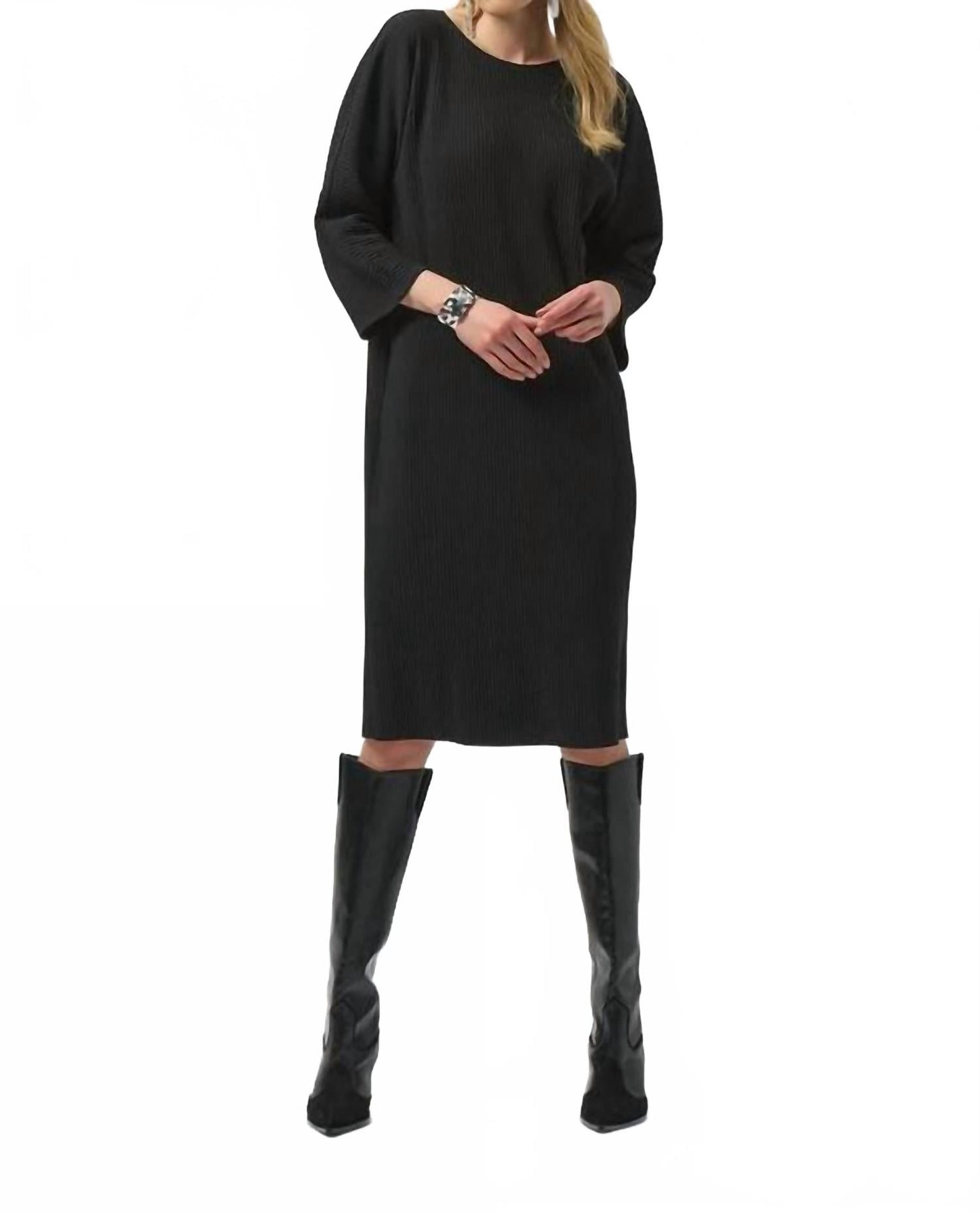 Vestido con pliegues color negro
