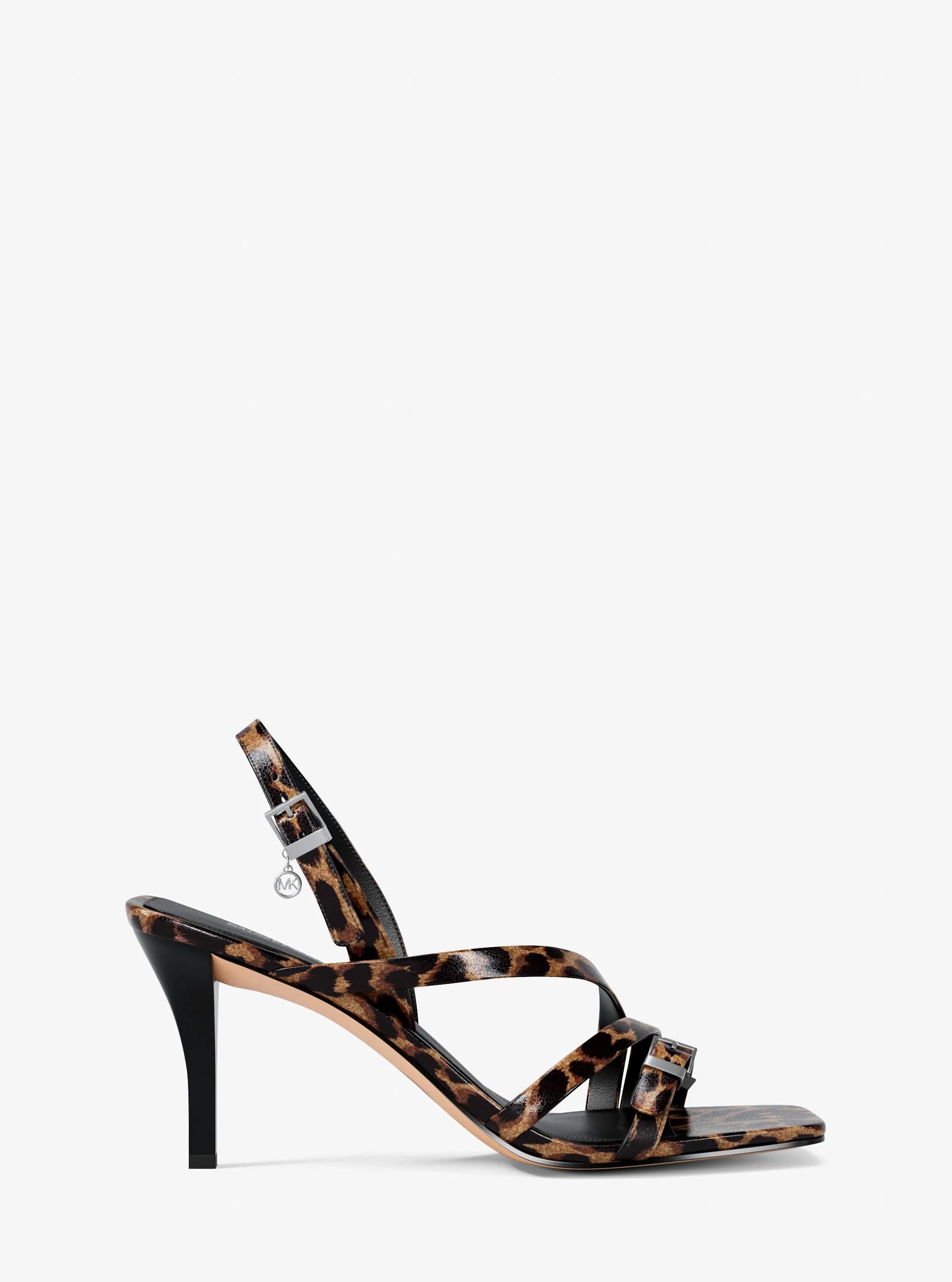 Sandalias con estampado animal