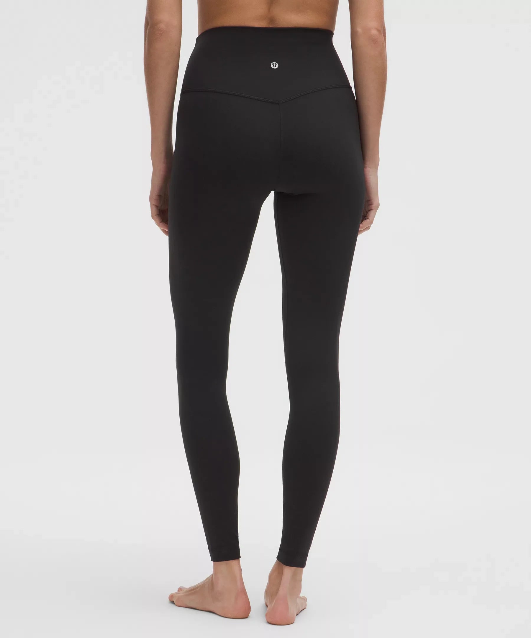 Pantalón de tiro alto
