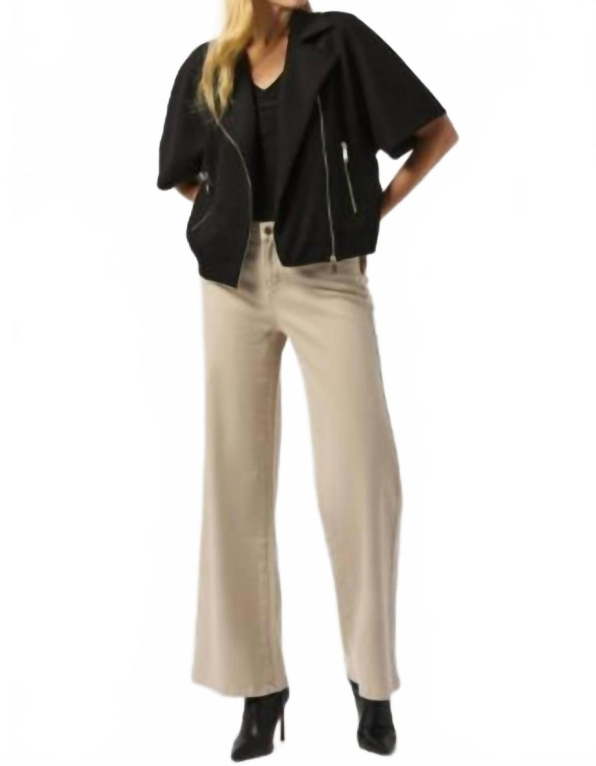 Chaqueta color negro