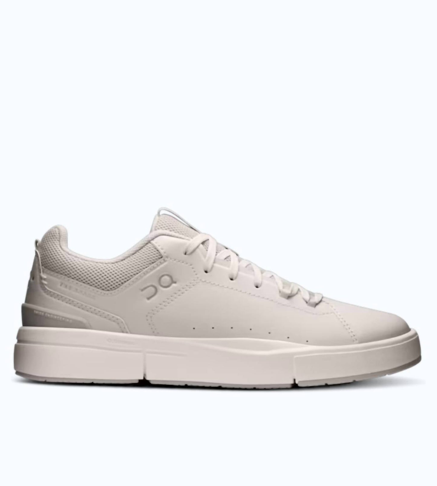 Tenis infantil color plateado