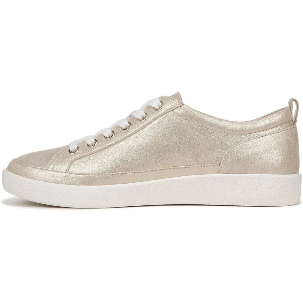 Tenis de mujer de cuero color dorado