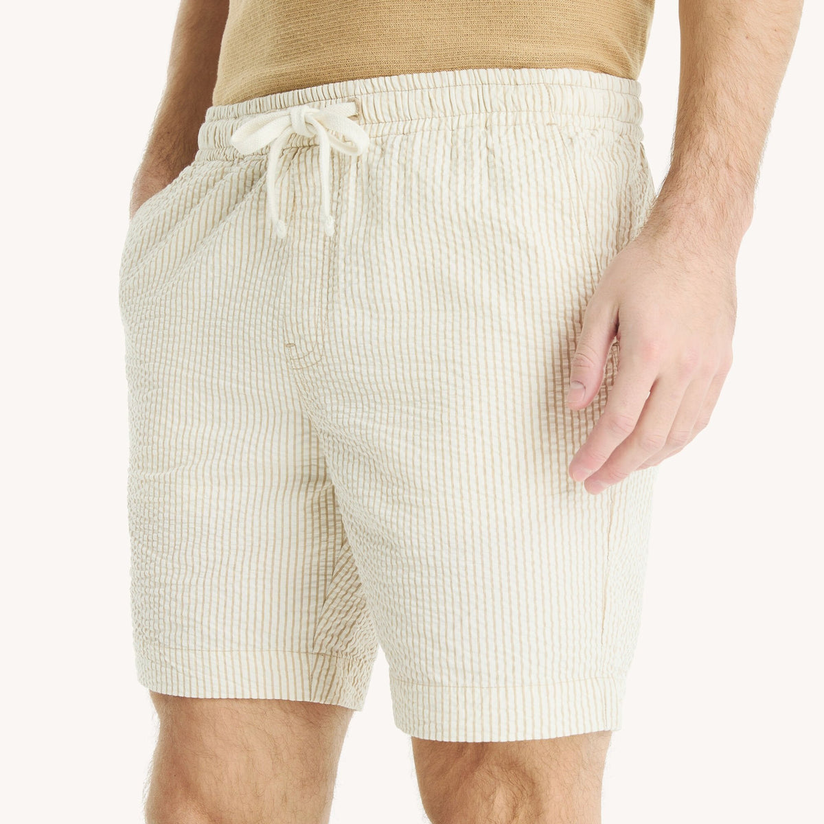 Short de hombre a rayas