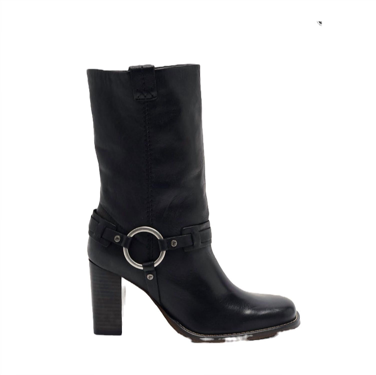 Botas de mujer color negro
