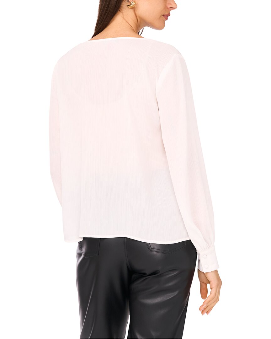 Blusa con cuello en V