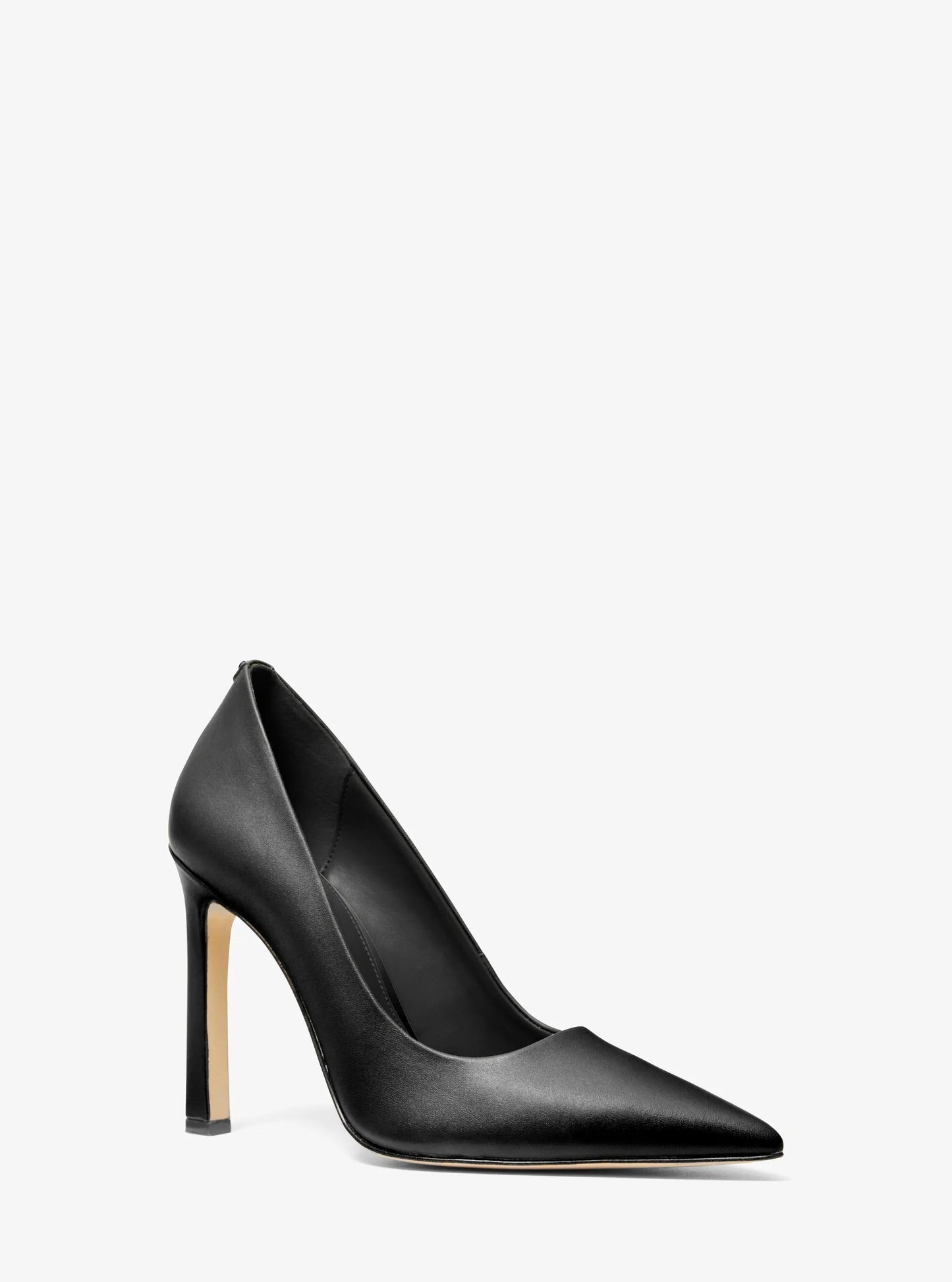 Tacones de cuero
