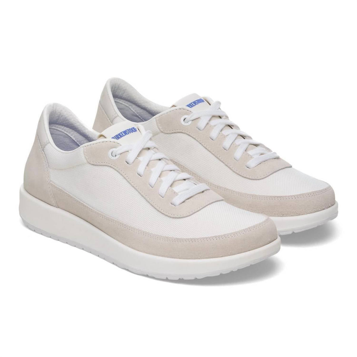 Tenis unisex con cordones color blanco