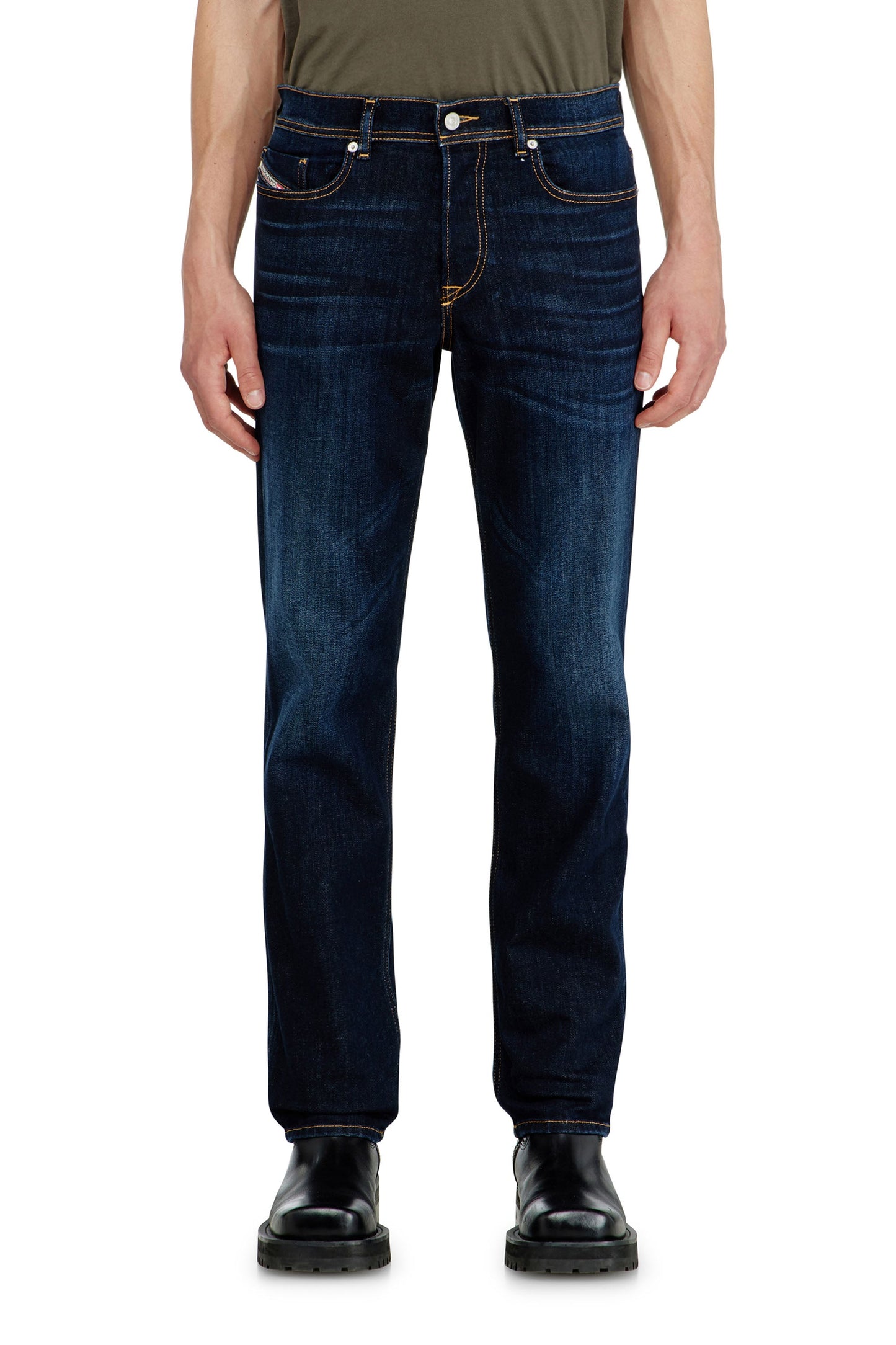Jean color azul oscuro
