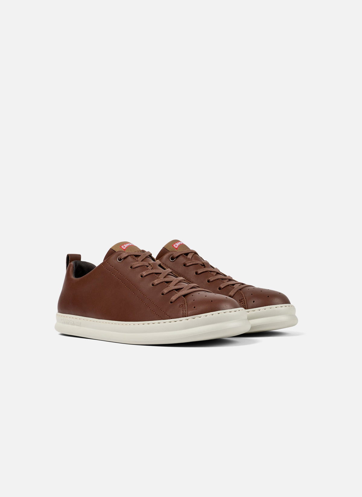 Tenis de hombre