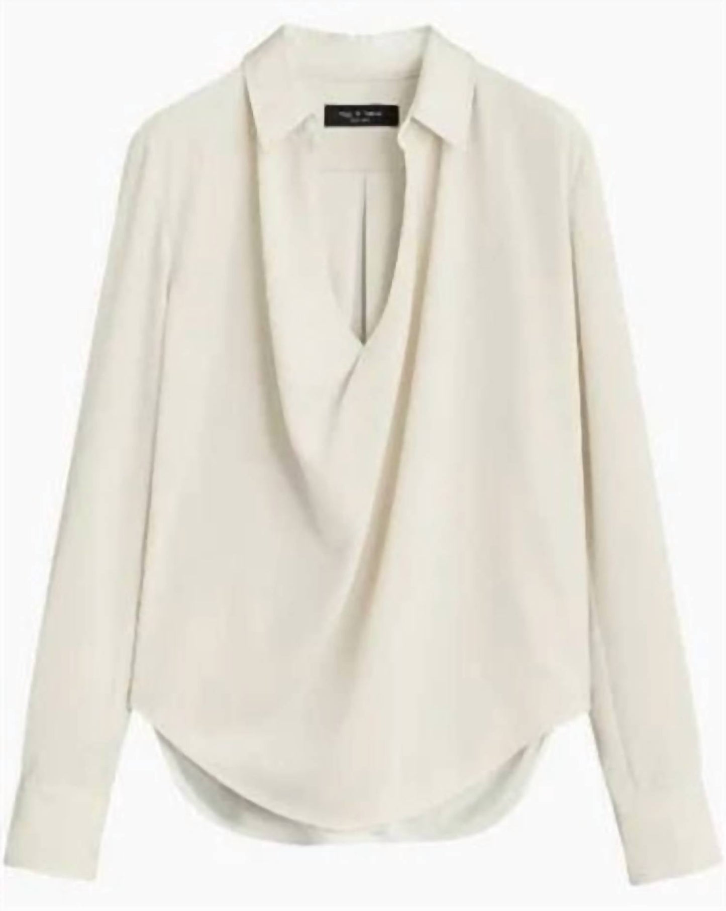 Blusa de satén color marfil