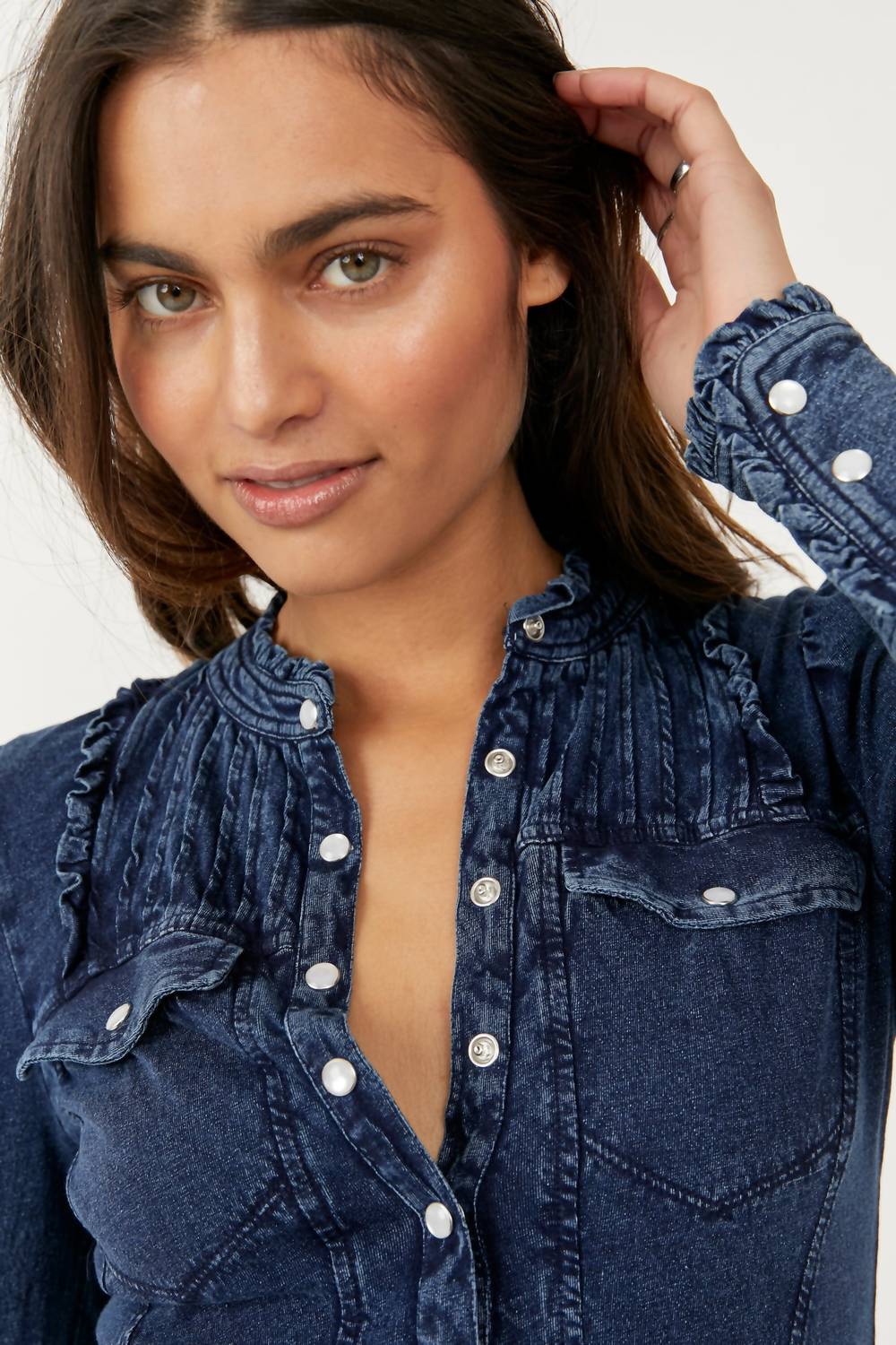Blusa de manga larga color azul marino