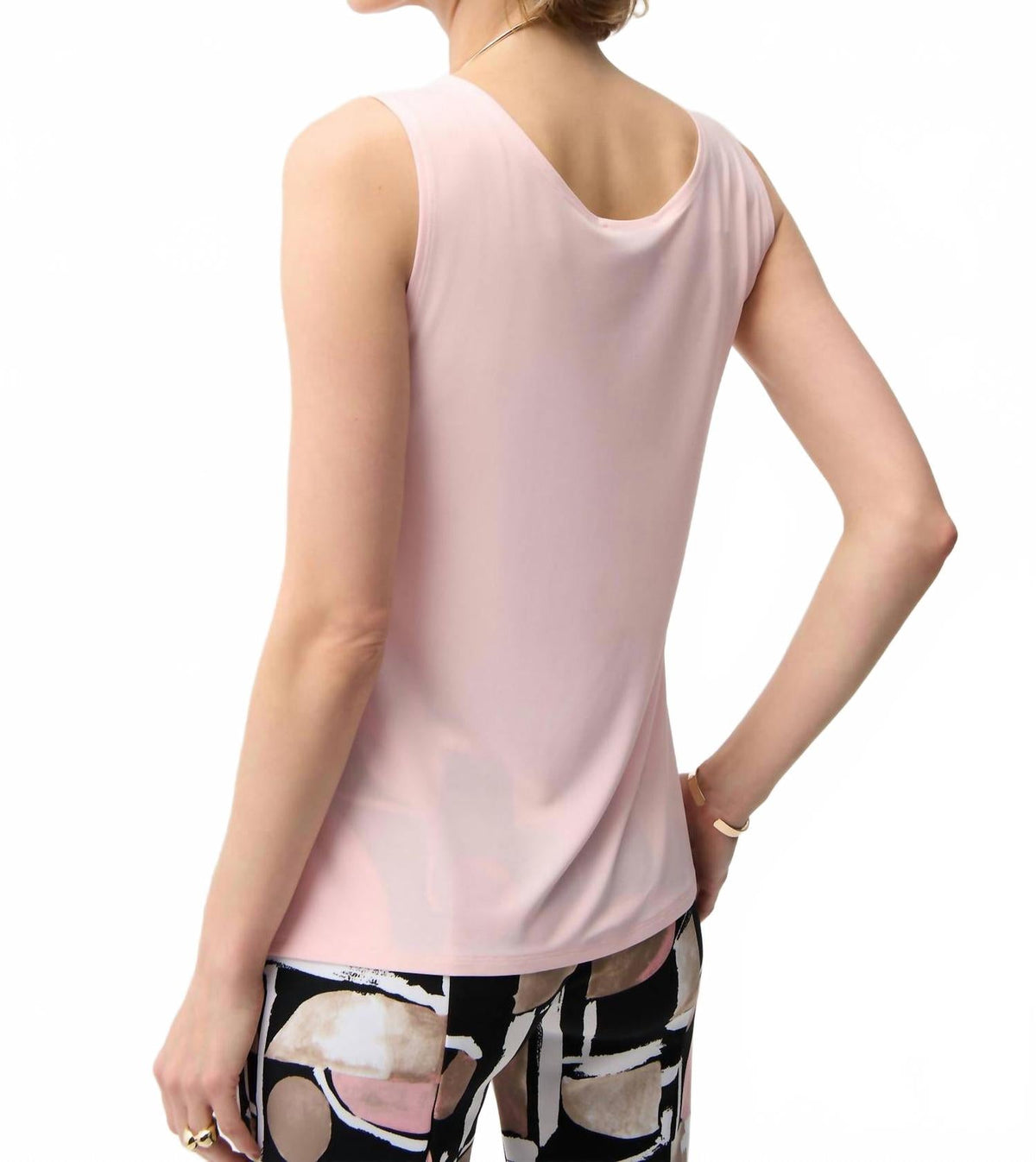 Camiseta sin mangas color rosado