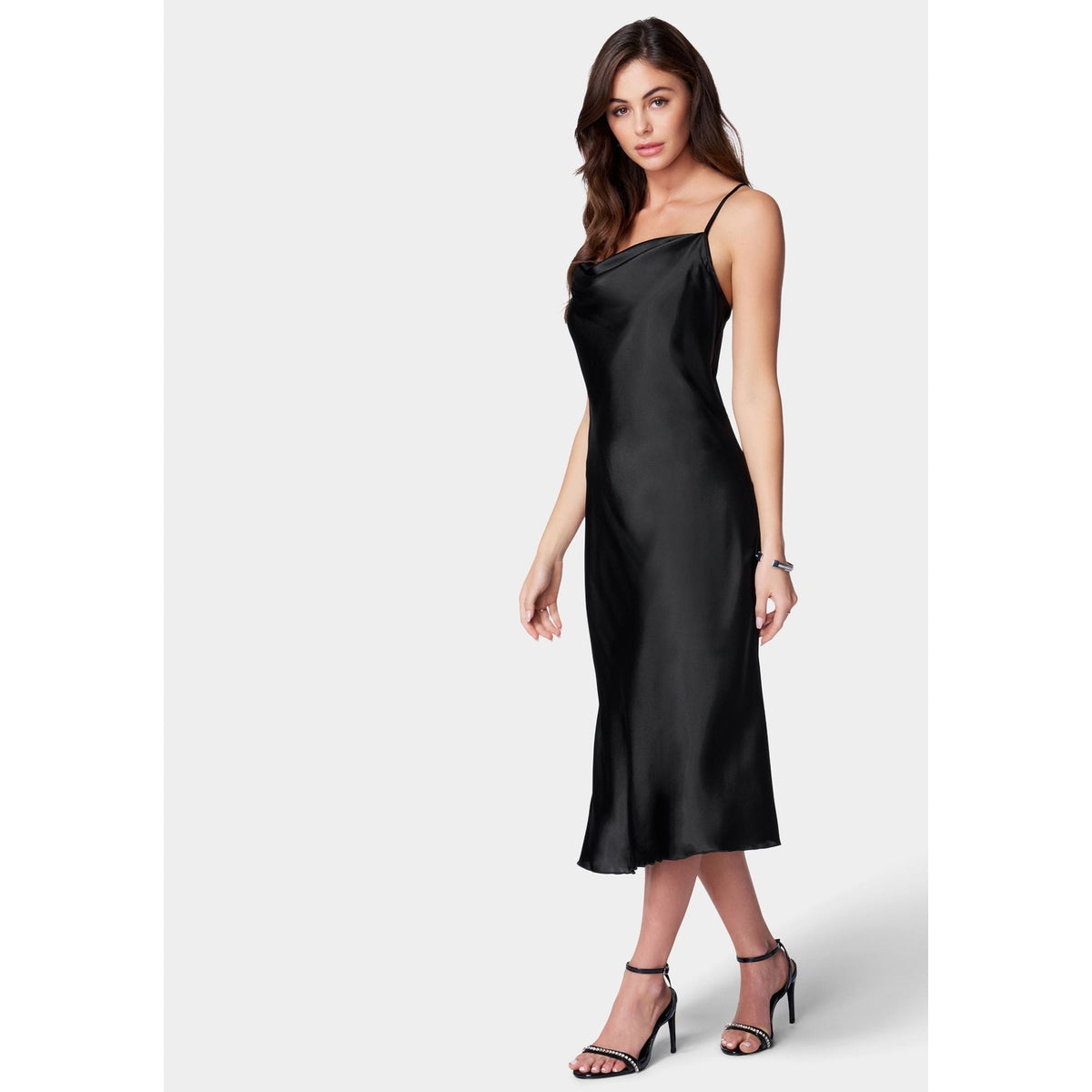 Vestido de mujer de satén midi