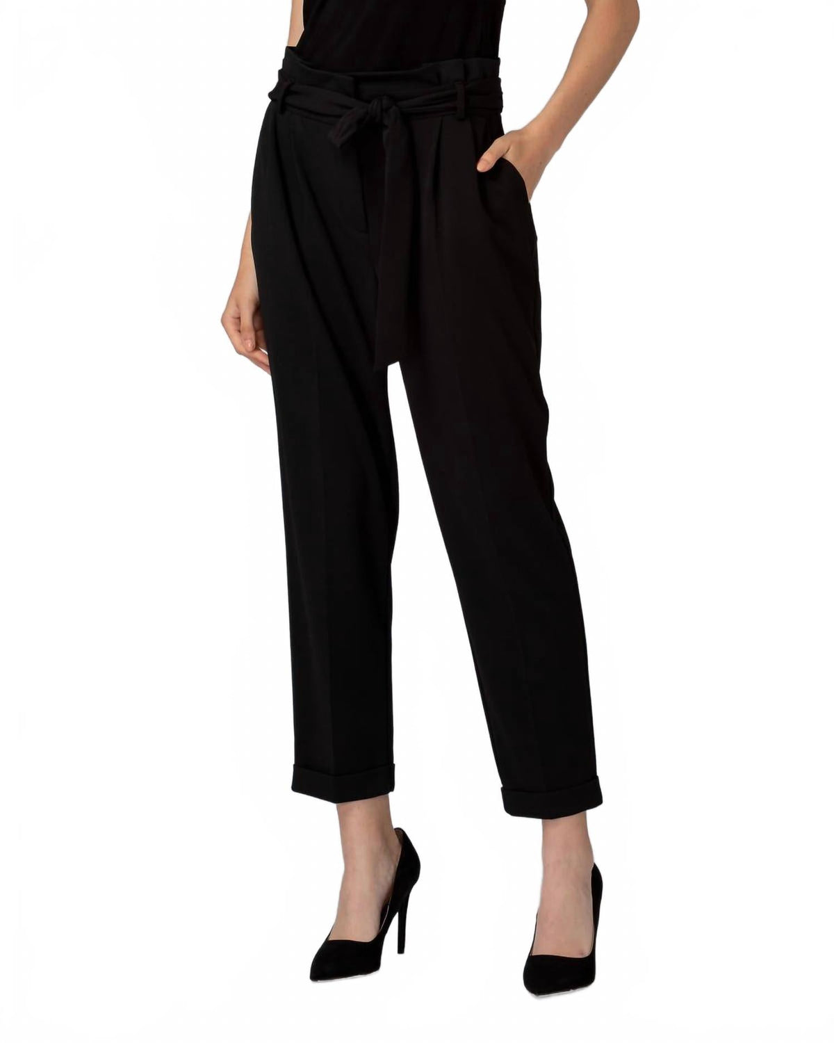 Pantalón de corte recto color negro