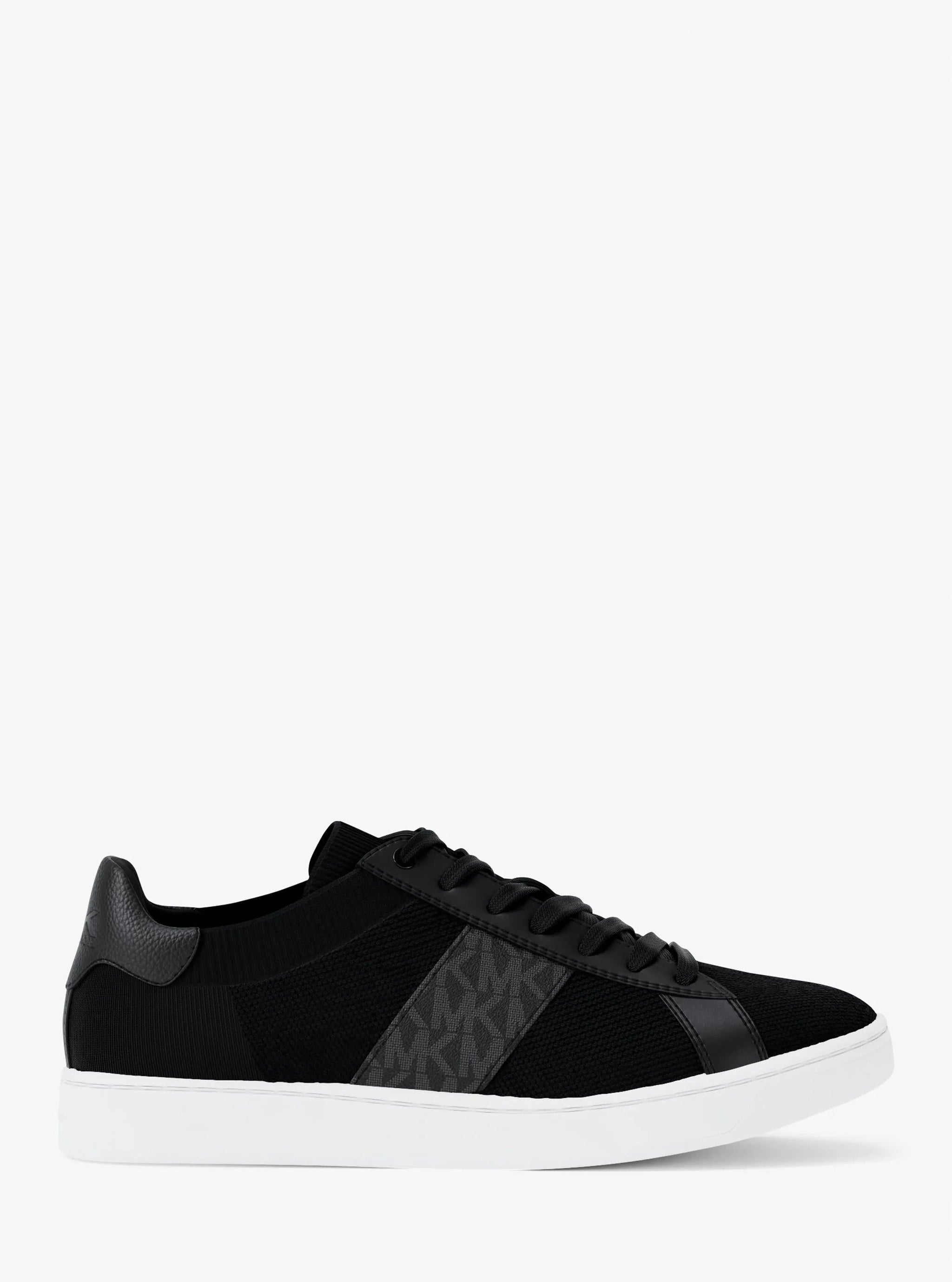 Tenis