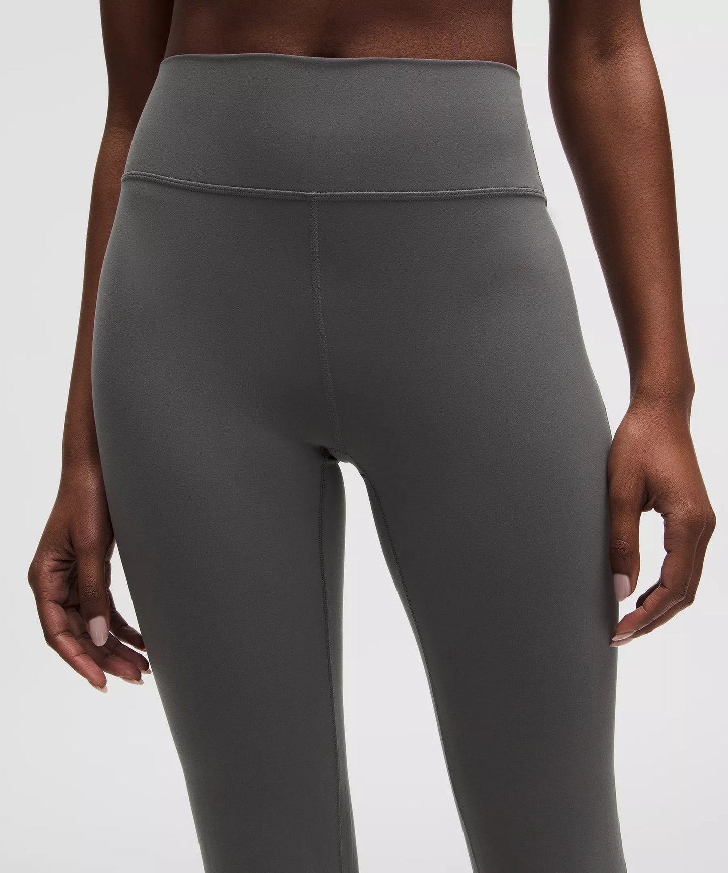 Pantalón de tiro alto