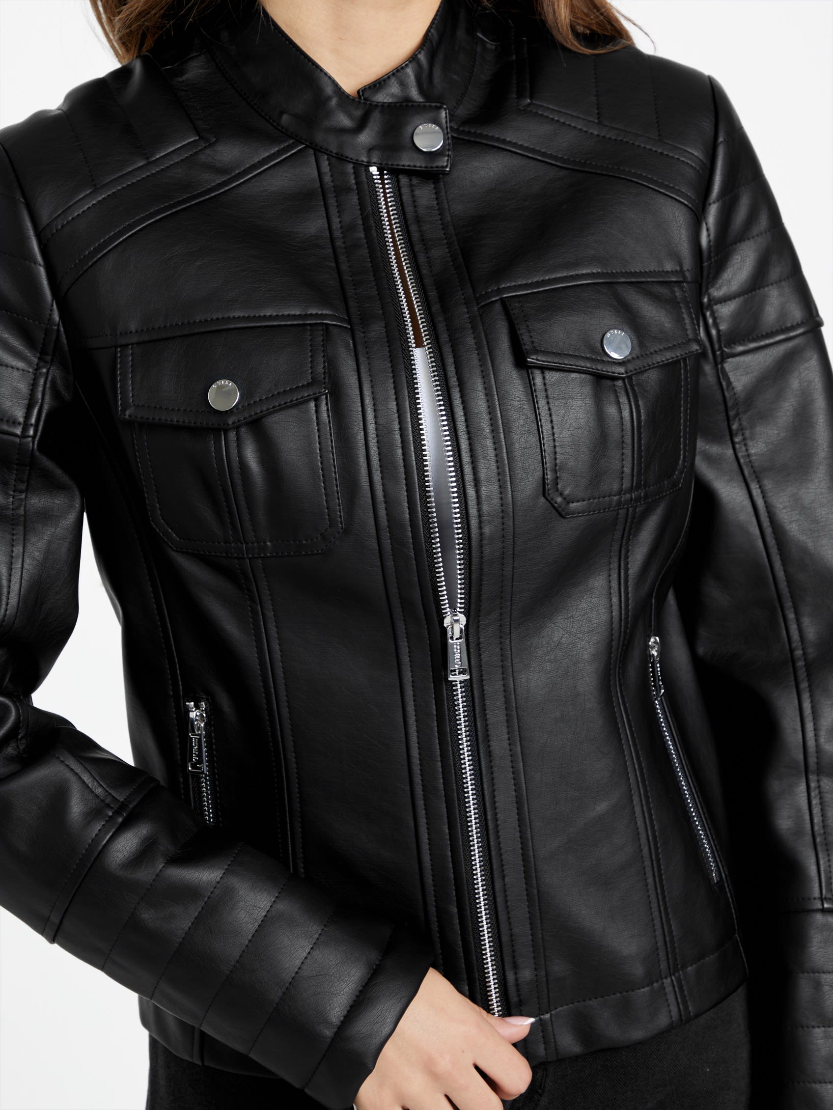 Chaqueta de efecto cuero
