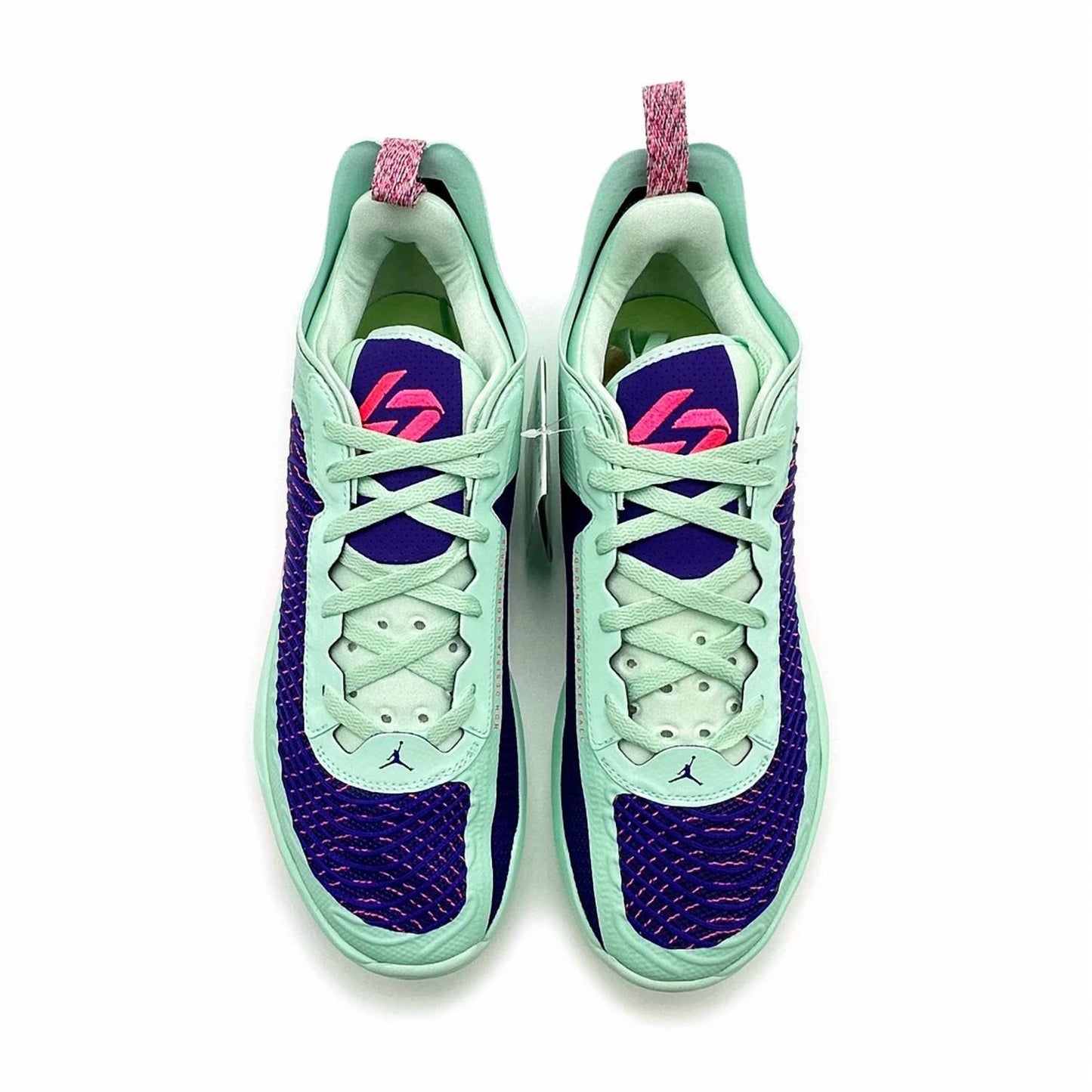 Tenis de hombre color rosado