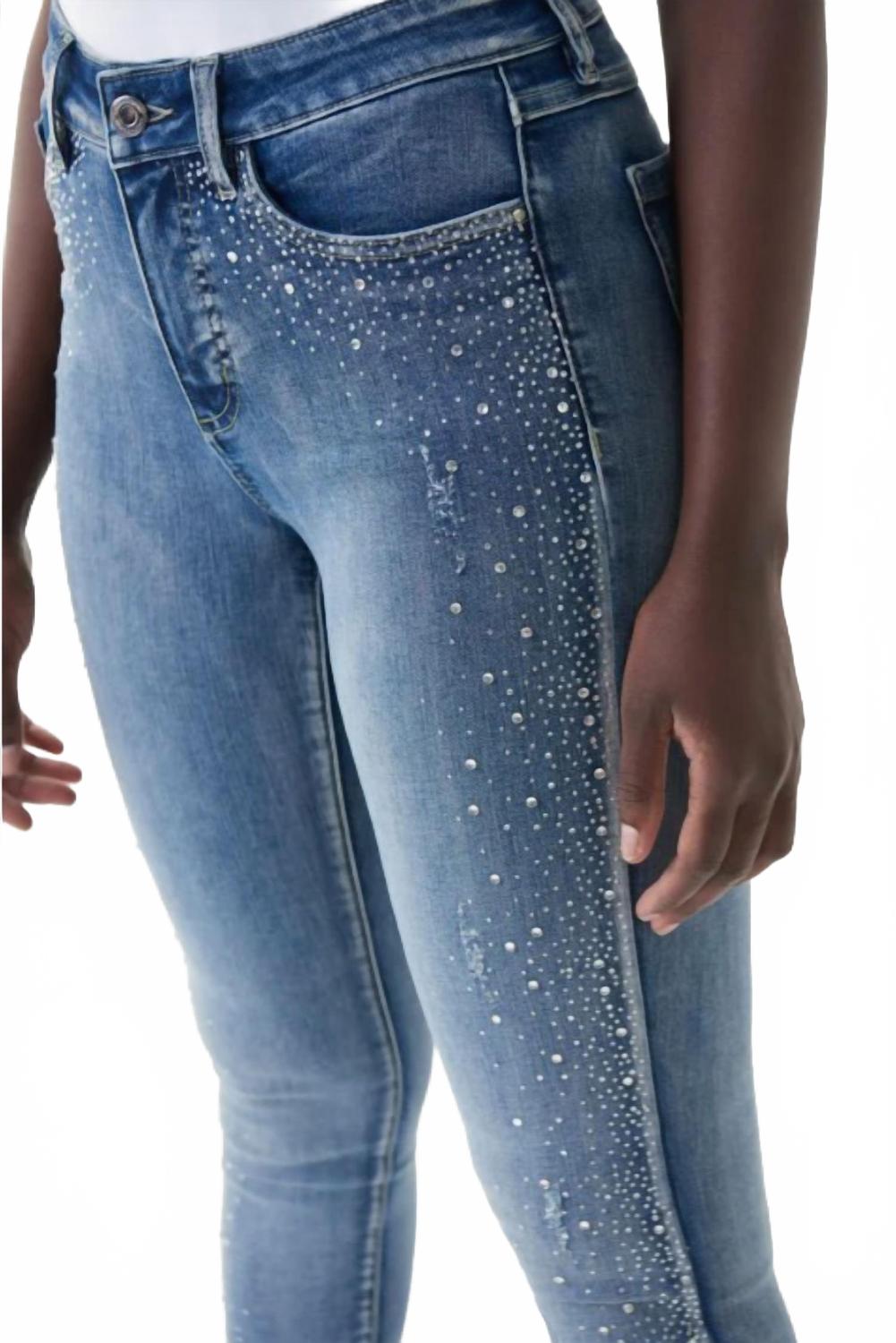 Pantalón de mezclilla color azul
