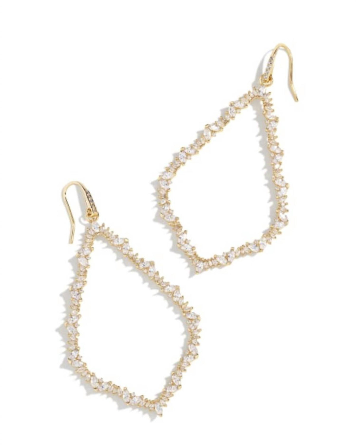 Aretes de mujer color blanco y dorado