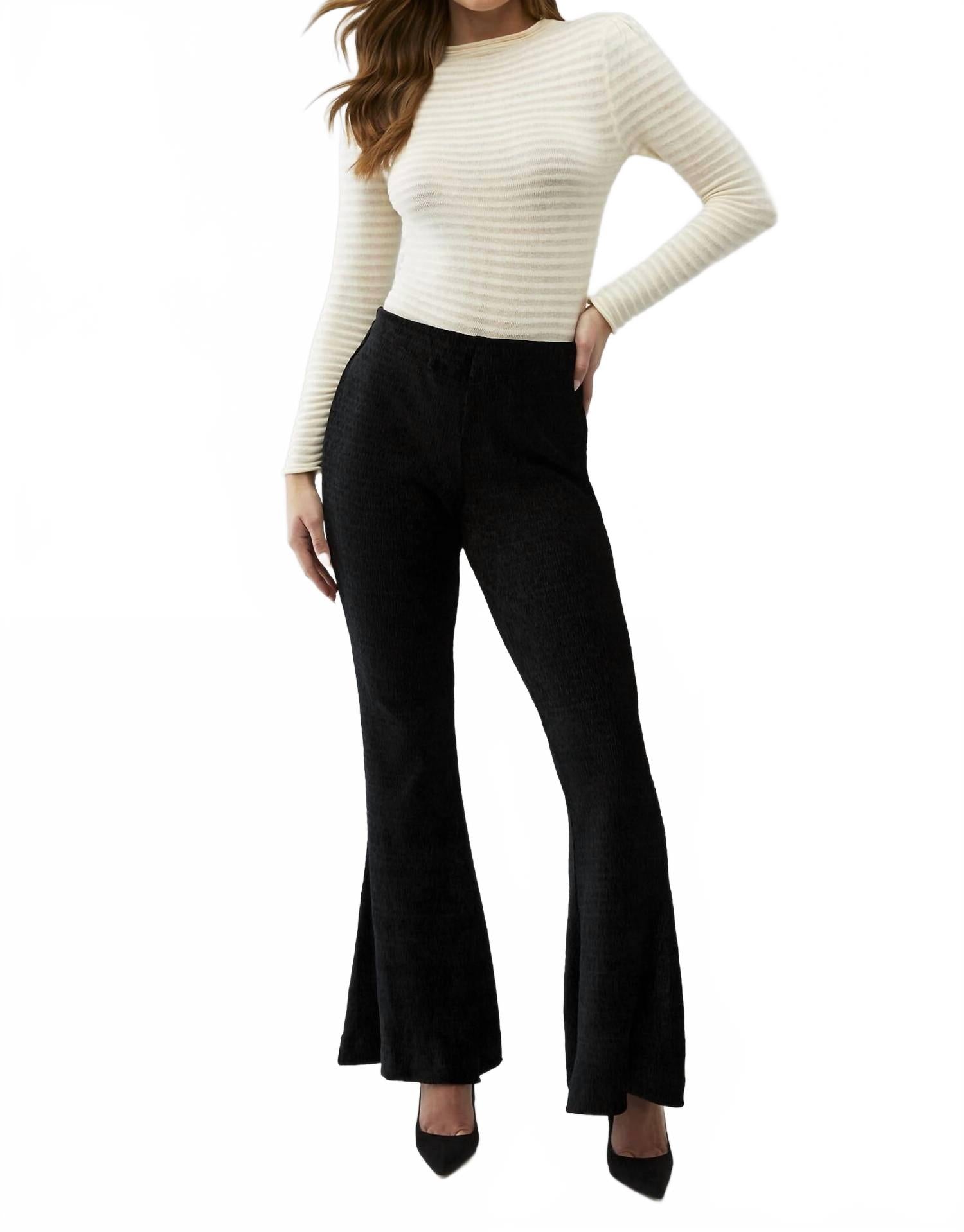 Pantalón de terciopelo color negro