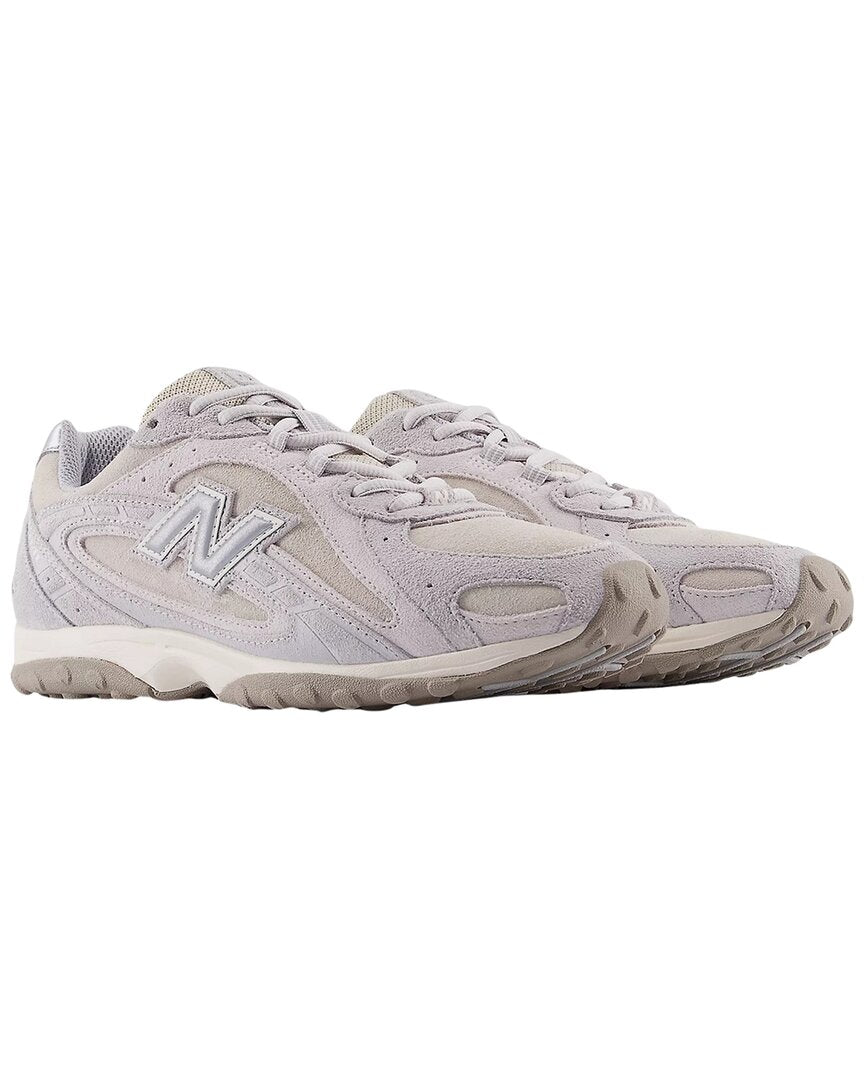 Tenis de gamuza