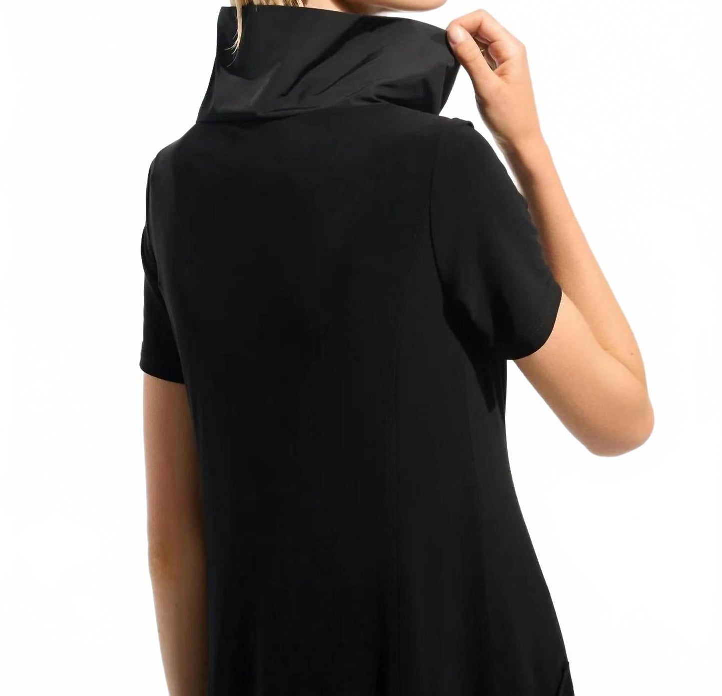 Vestido midi color negro