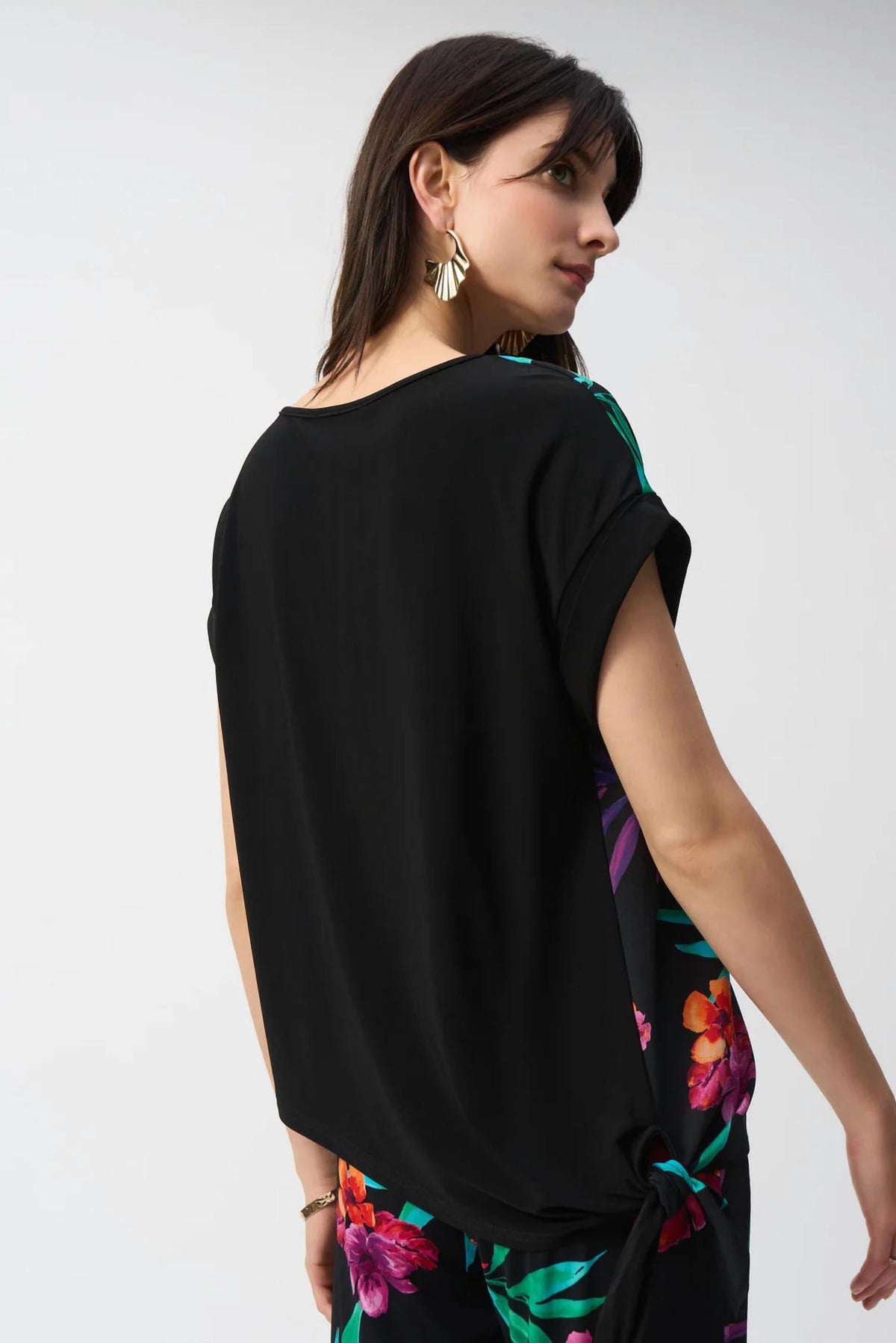 Top color negro