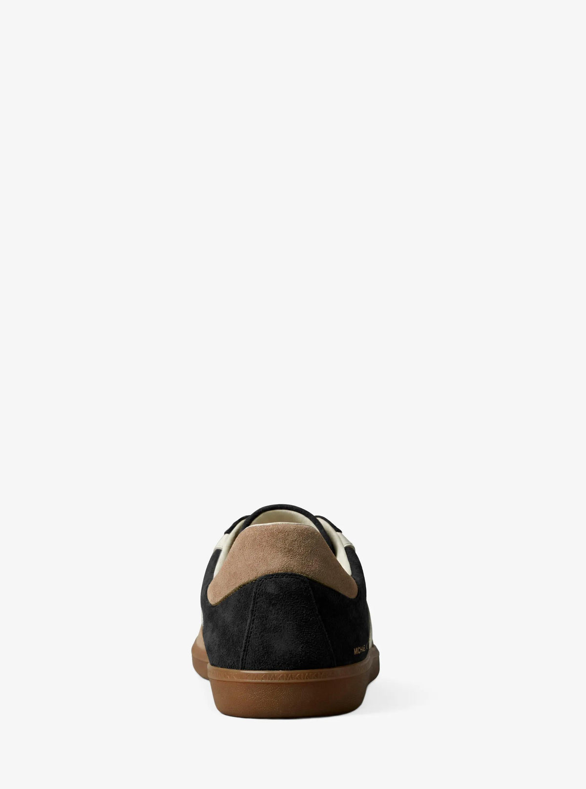 Tenis de gamuza