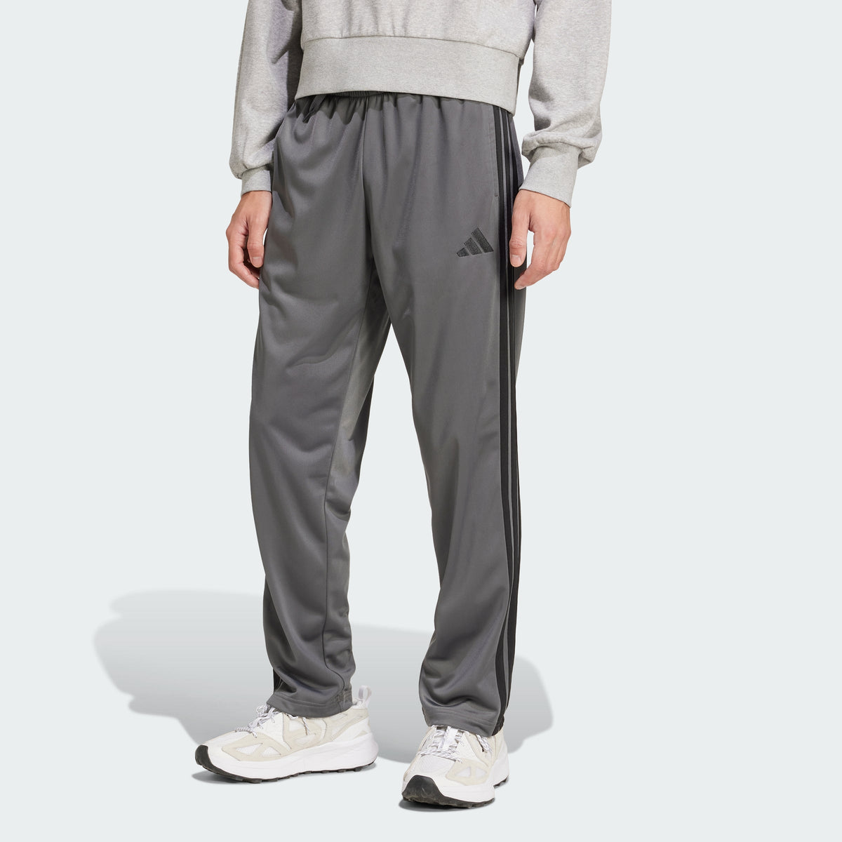 Pantalón deportivo de hombre a rayas