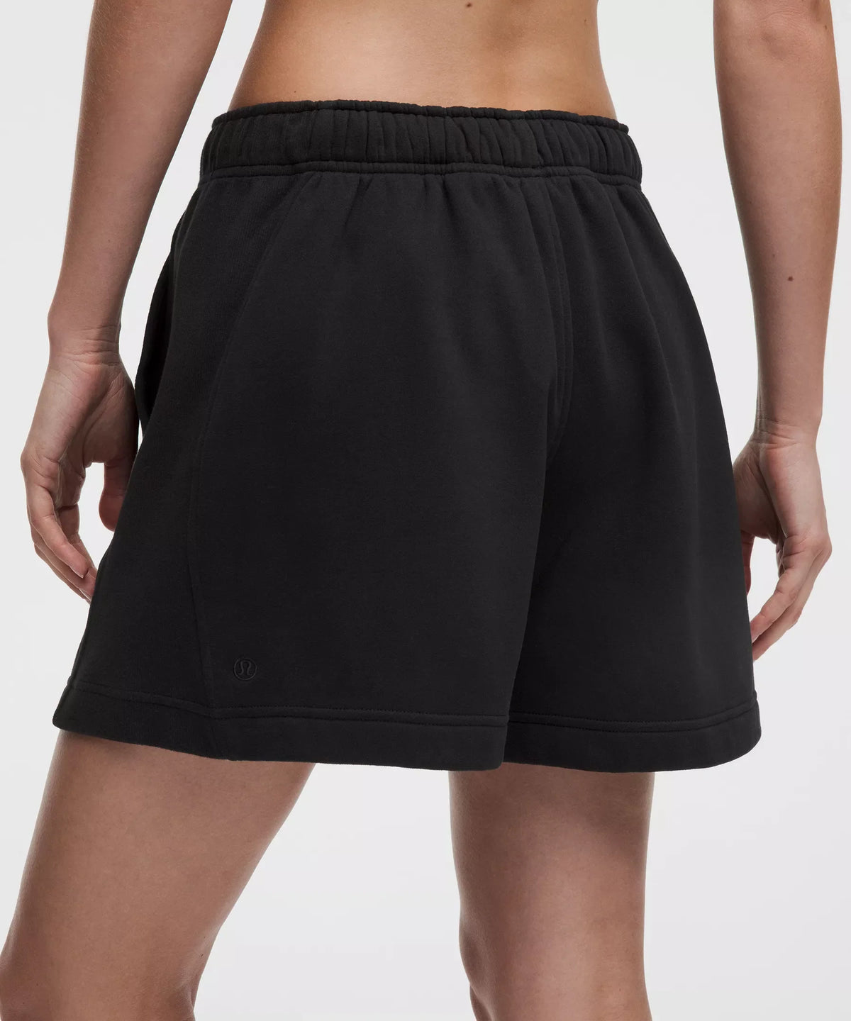 Short de corte amplio