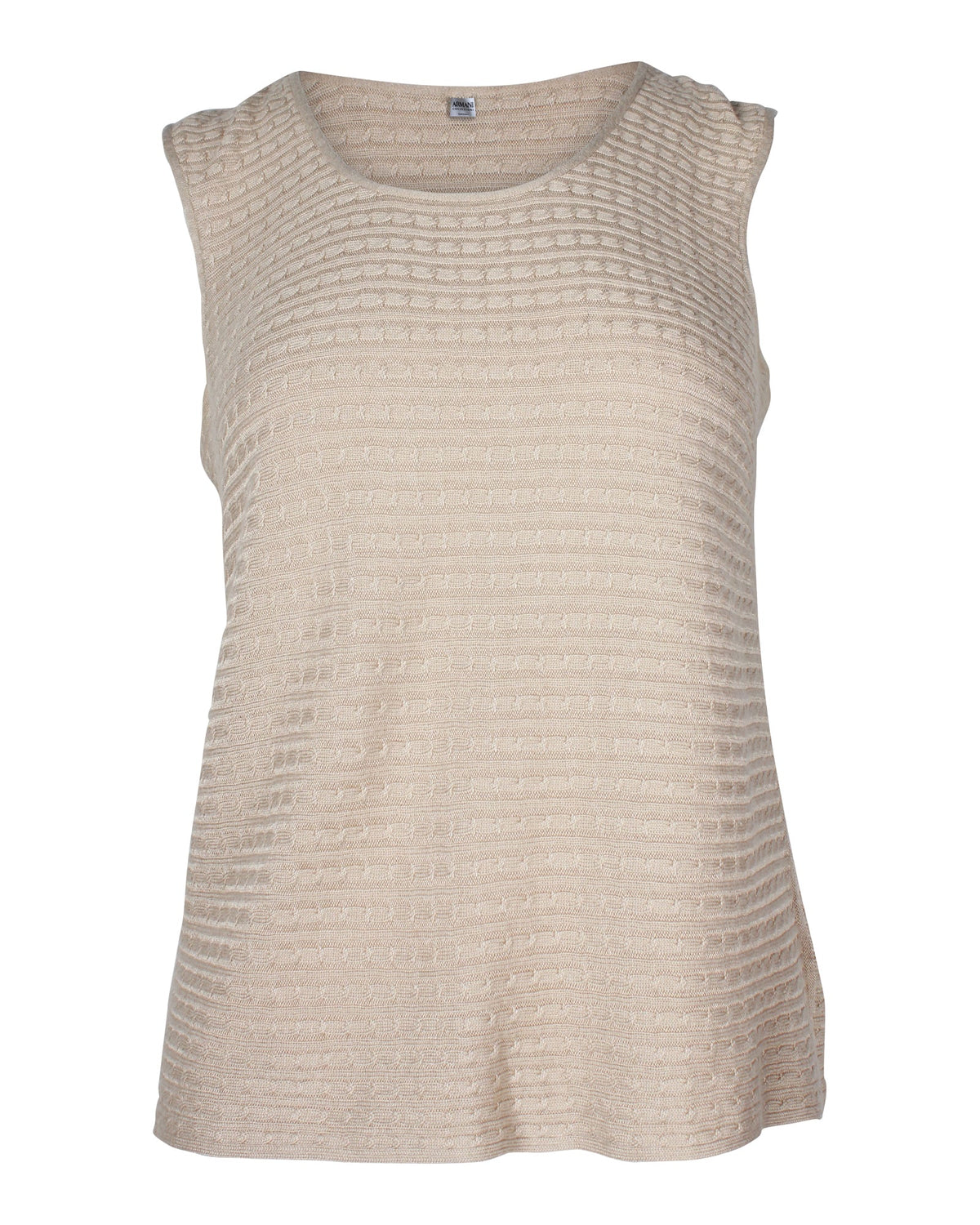 Top sin mangas color beige