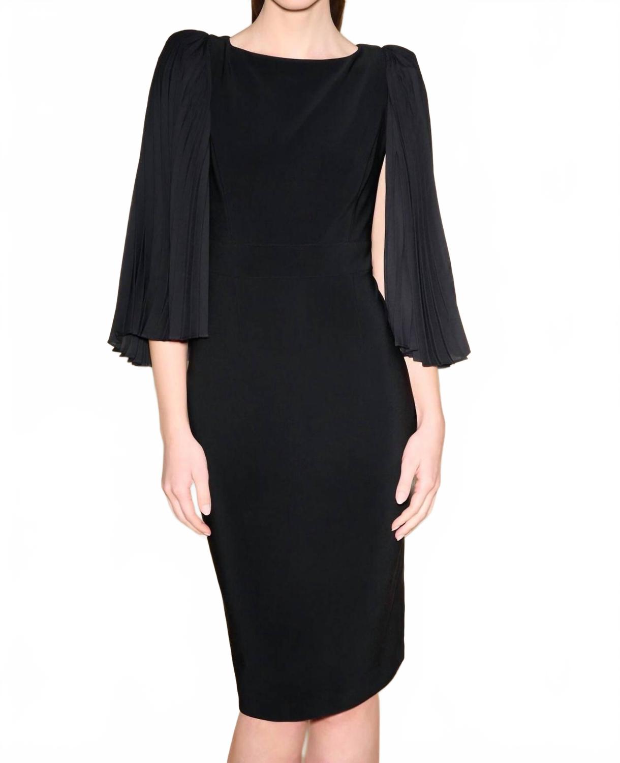 Vestido con pliegues color negro