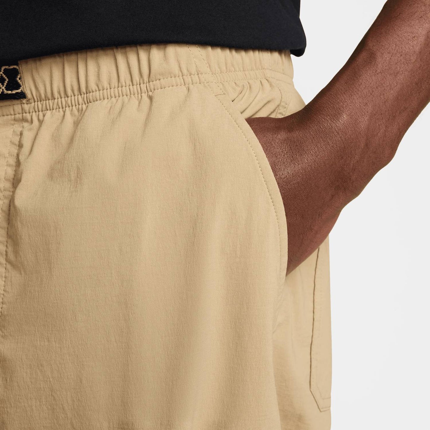 Pantalón color beige
