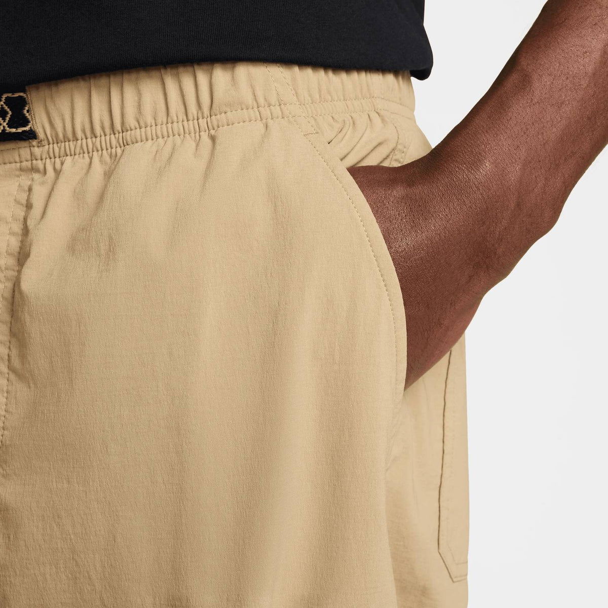 Pantalón color beige