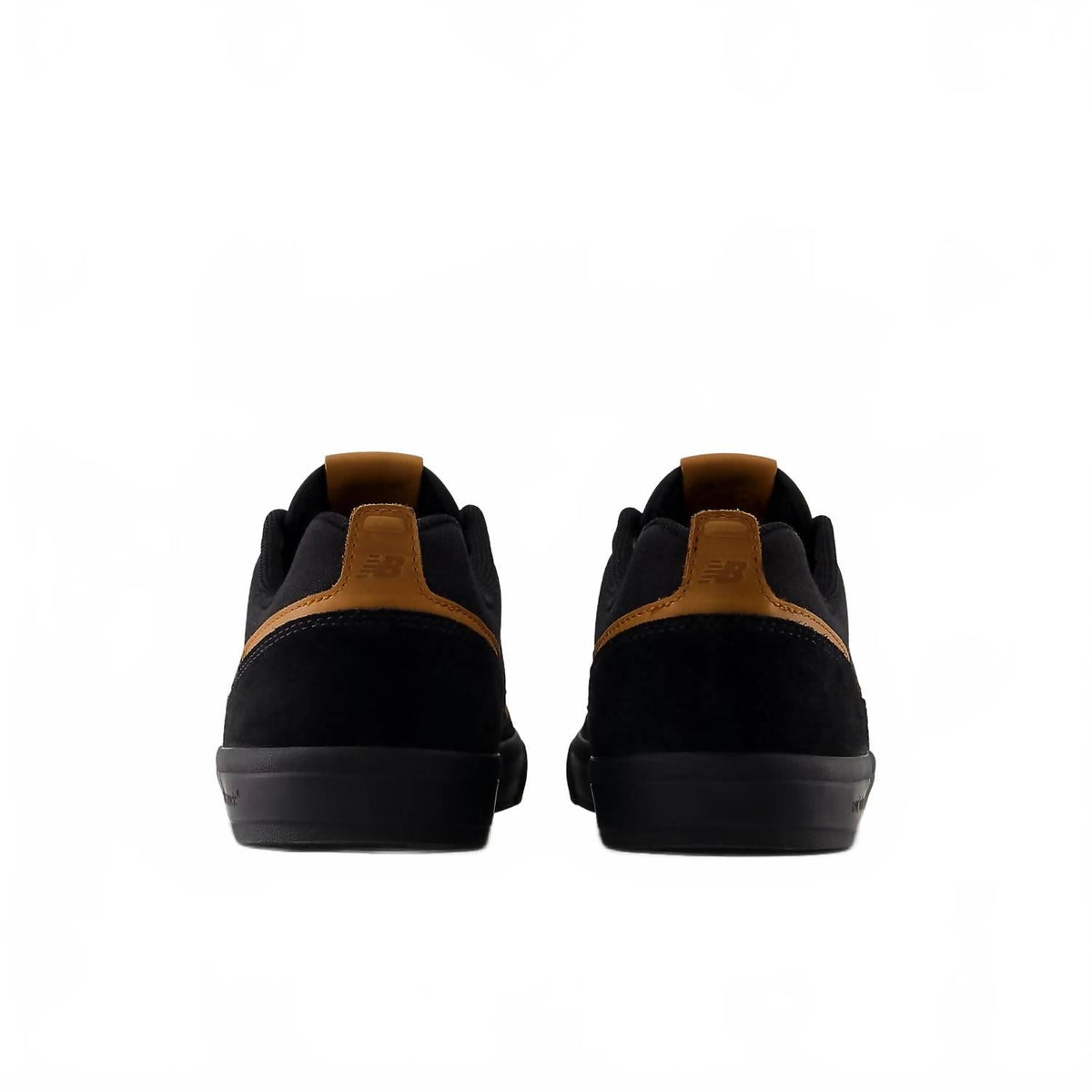 Tenis de hombre color negro y café
