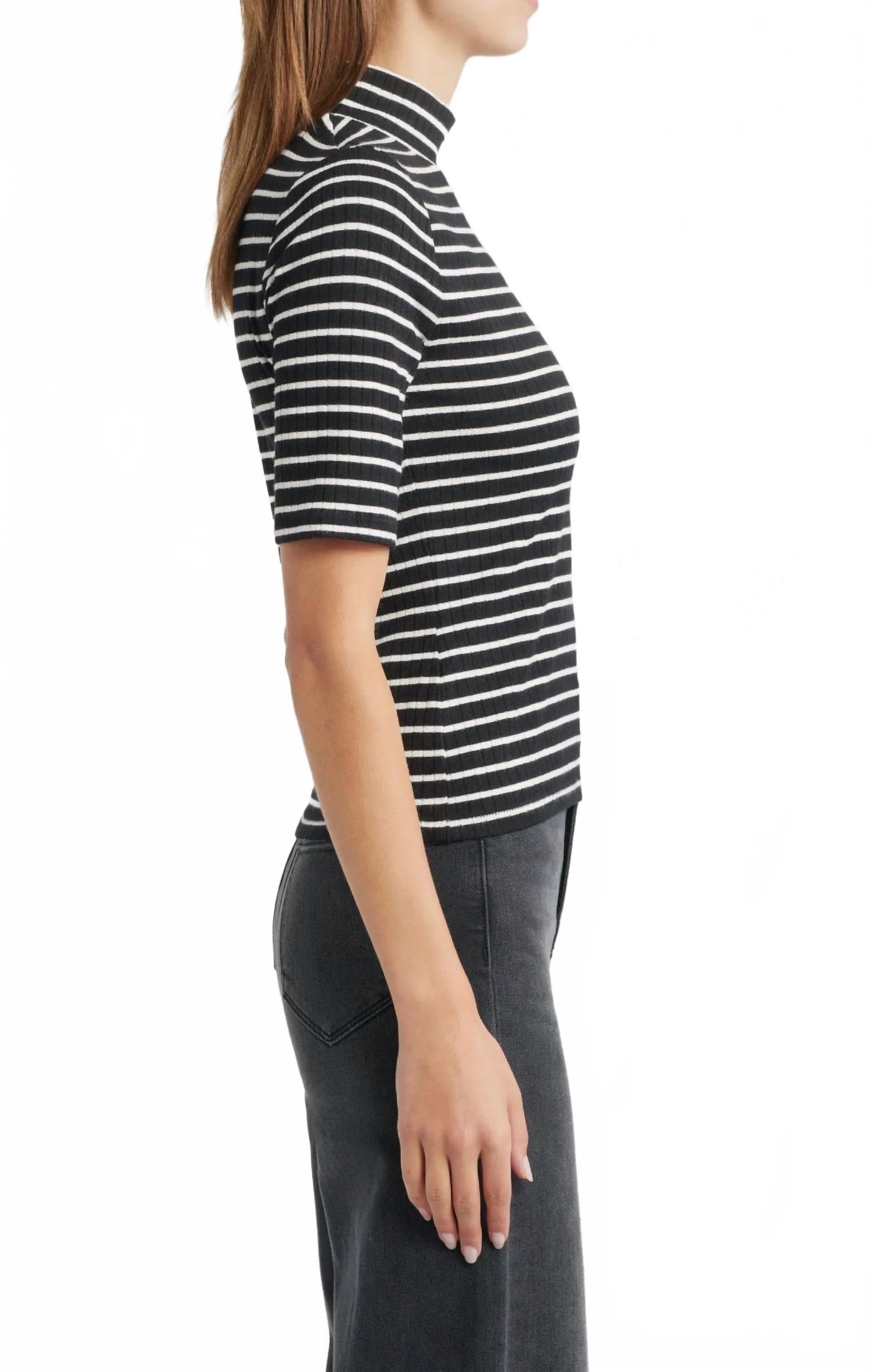 Camiseta a rayas color negro