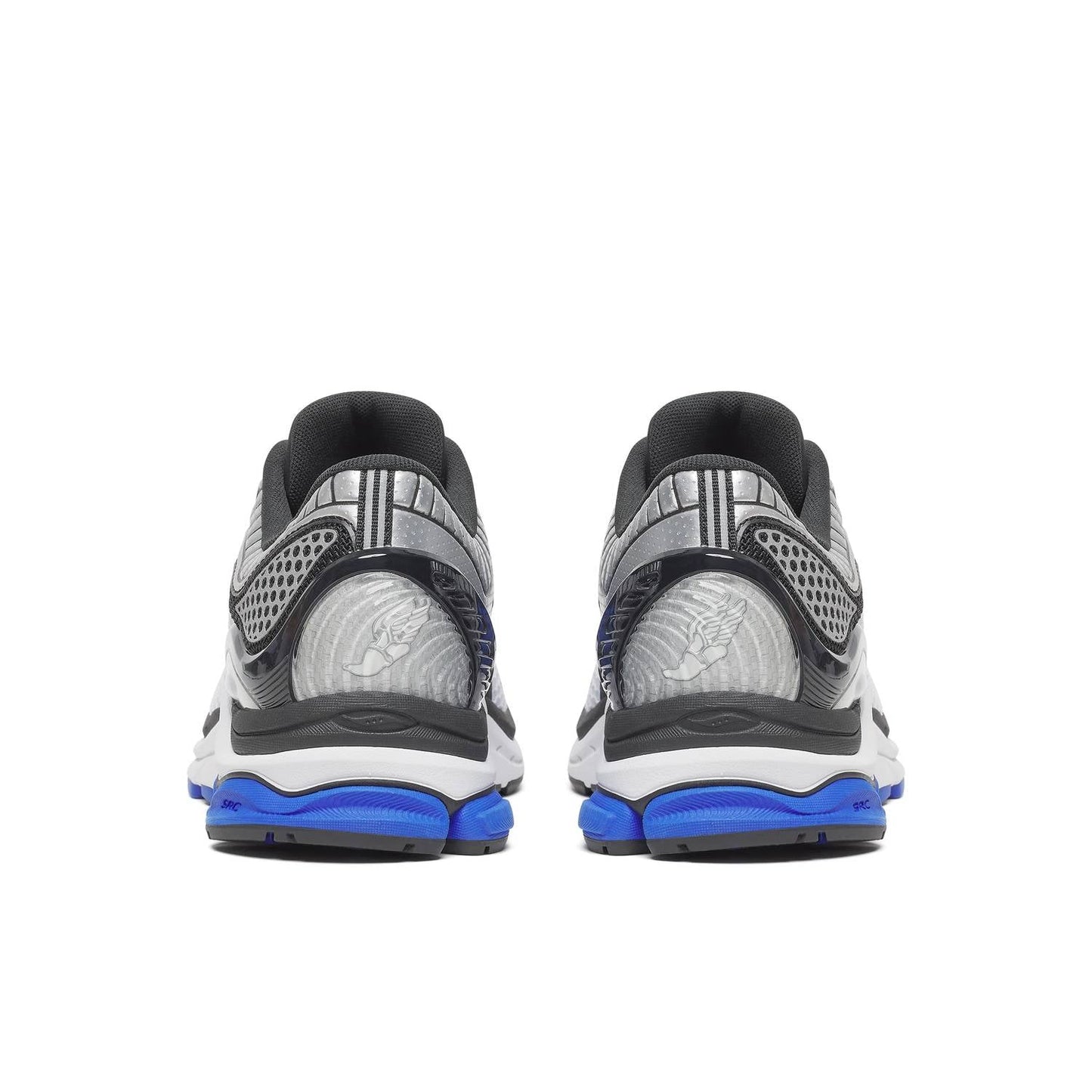 Tenis de hombre color negro y azul y plateado