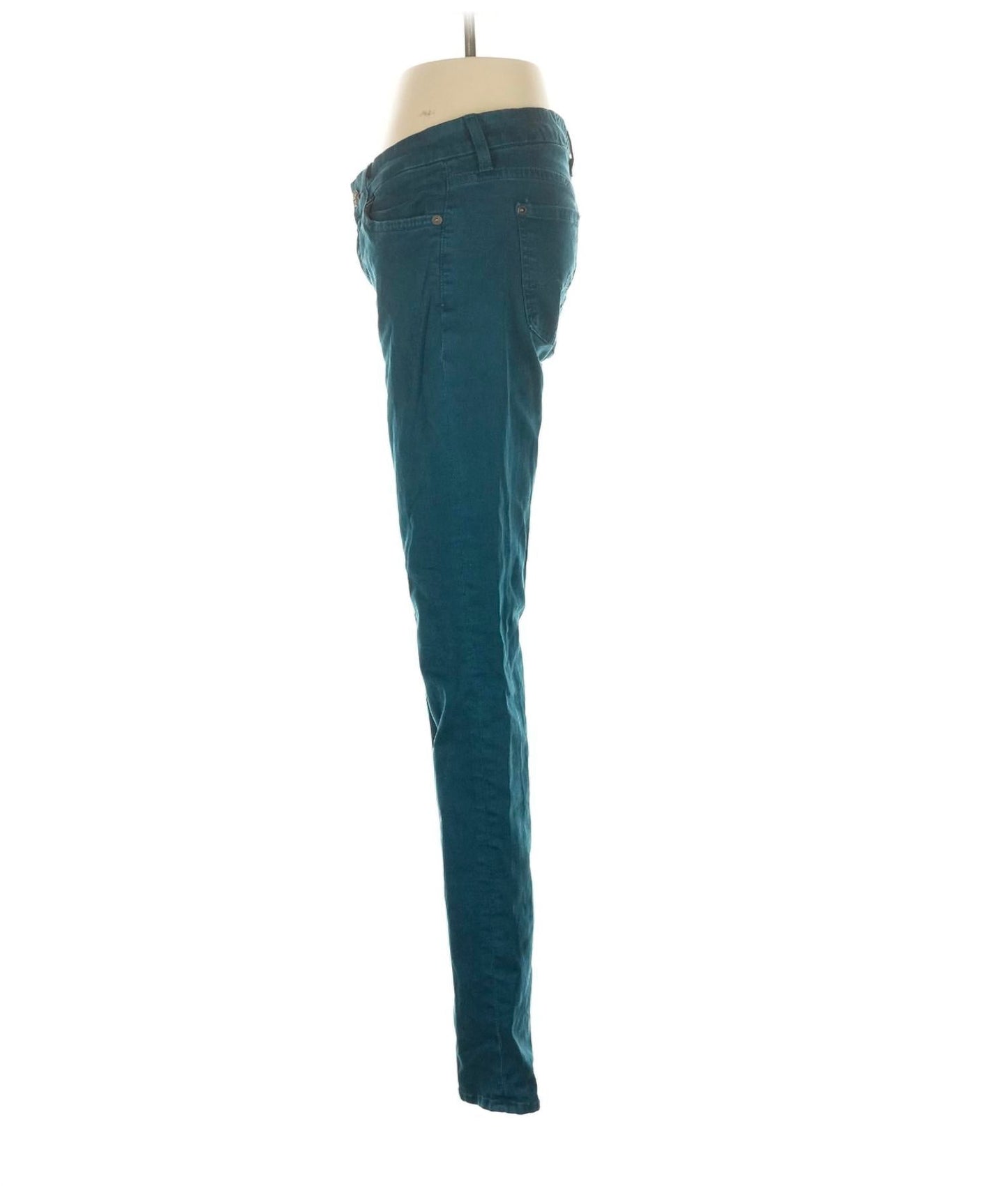 Pantalón de corte ajustado