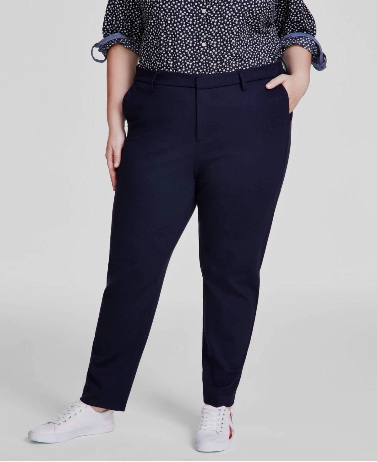Pantalón de mujer color azul marino