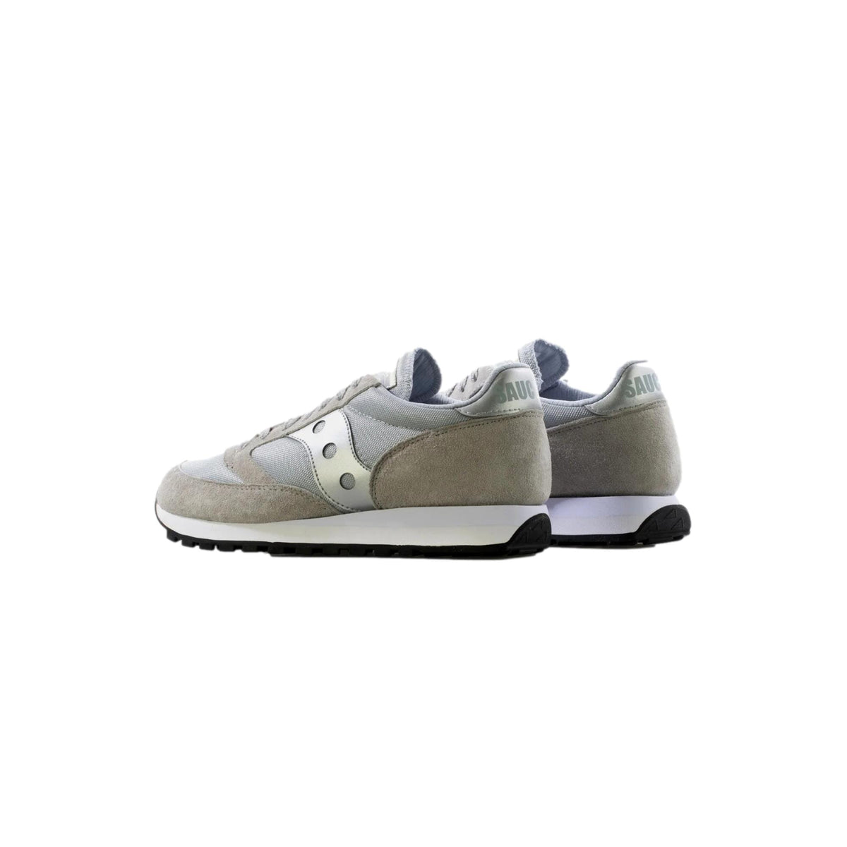 Calzado de hombre color gris y plateado