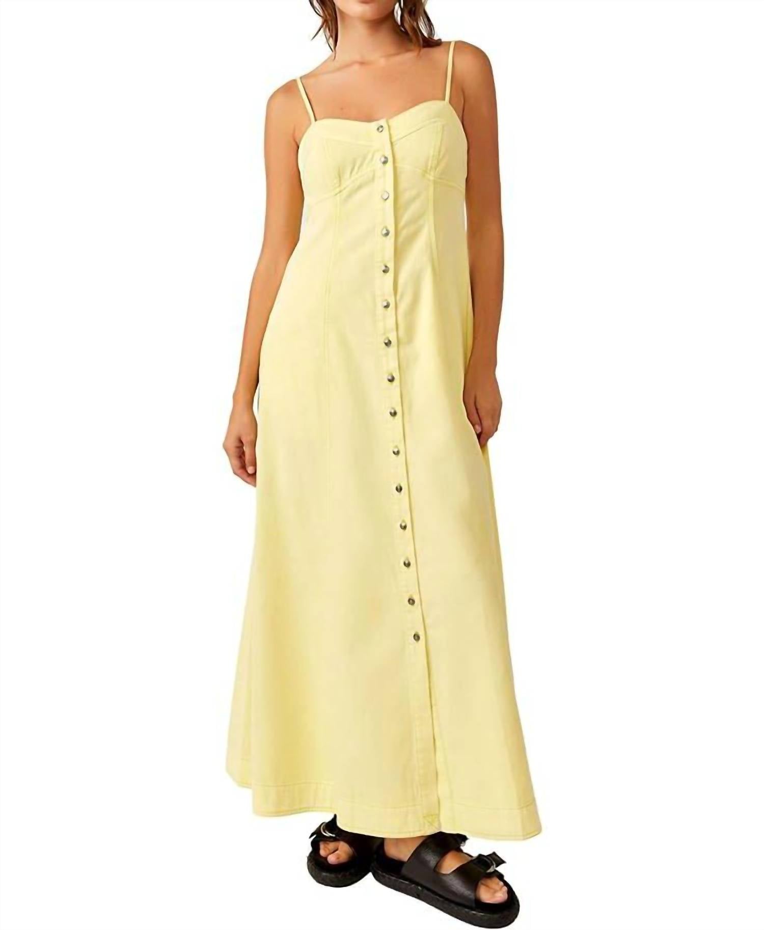 Vestido largo color amarillo