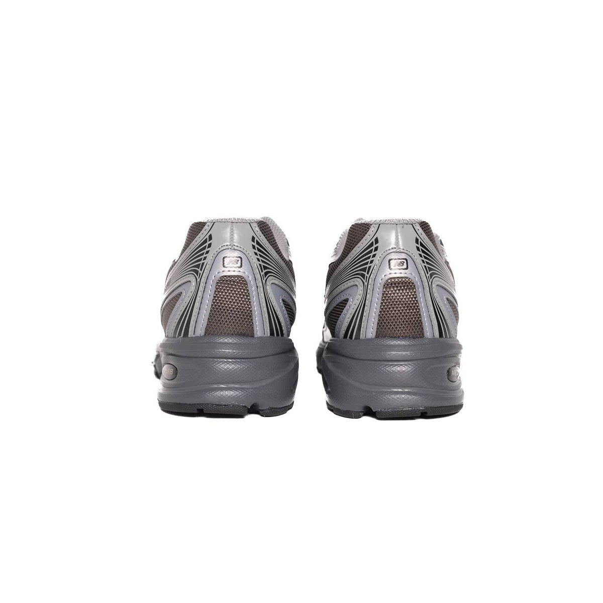 Tenis de hombre color negro y gris