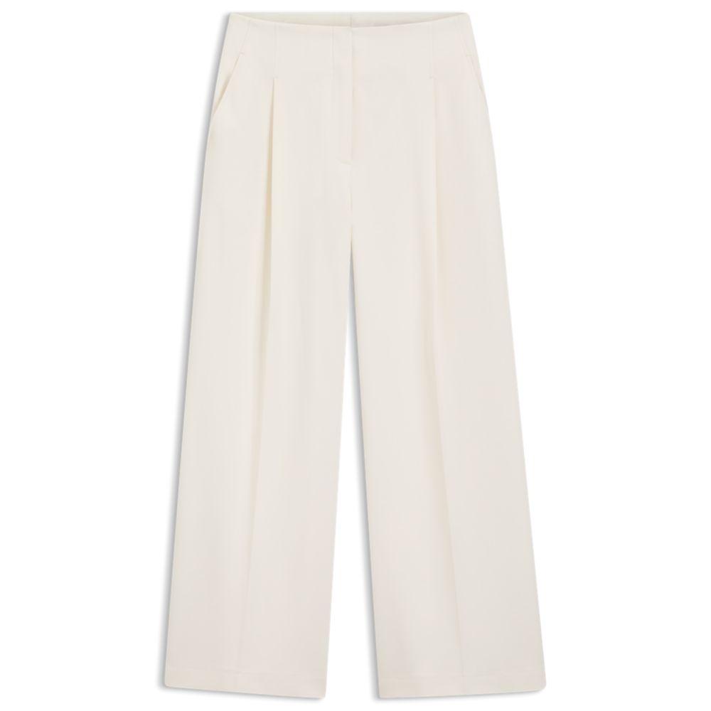 Pantalón de corte amplio