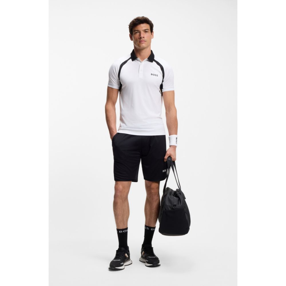 Polo de corte ajustado