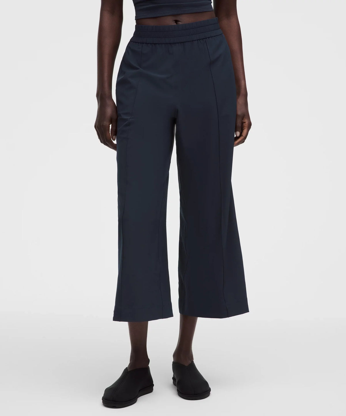 Pantalón de tiro medio