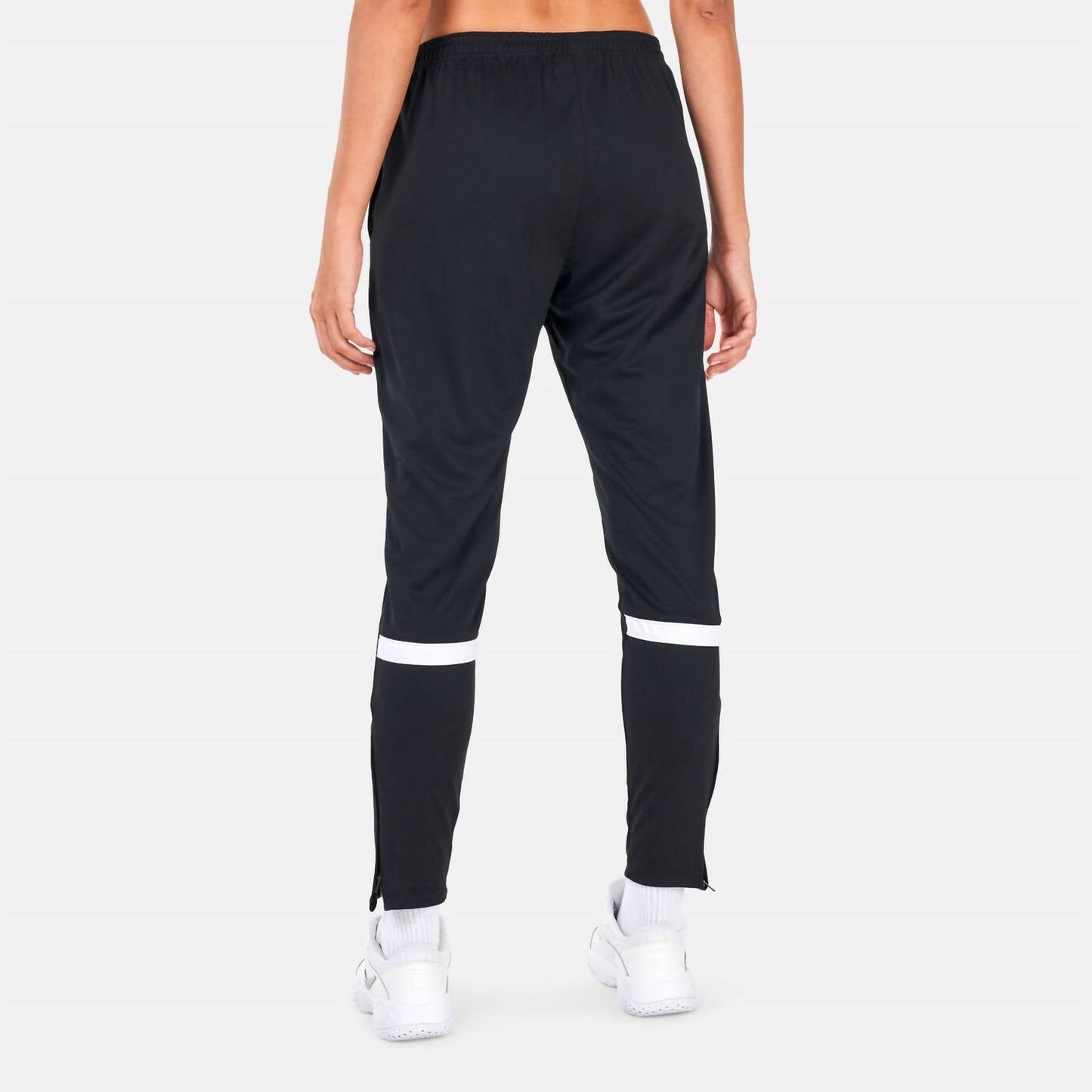 Pantalón color negro