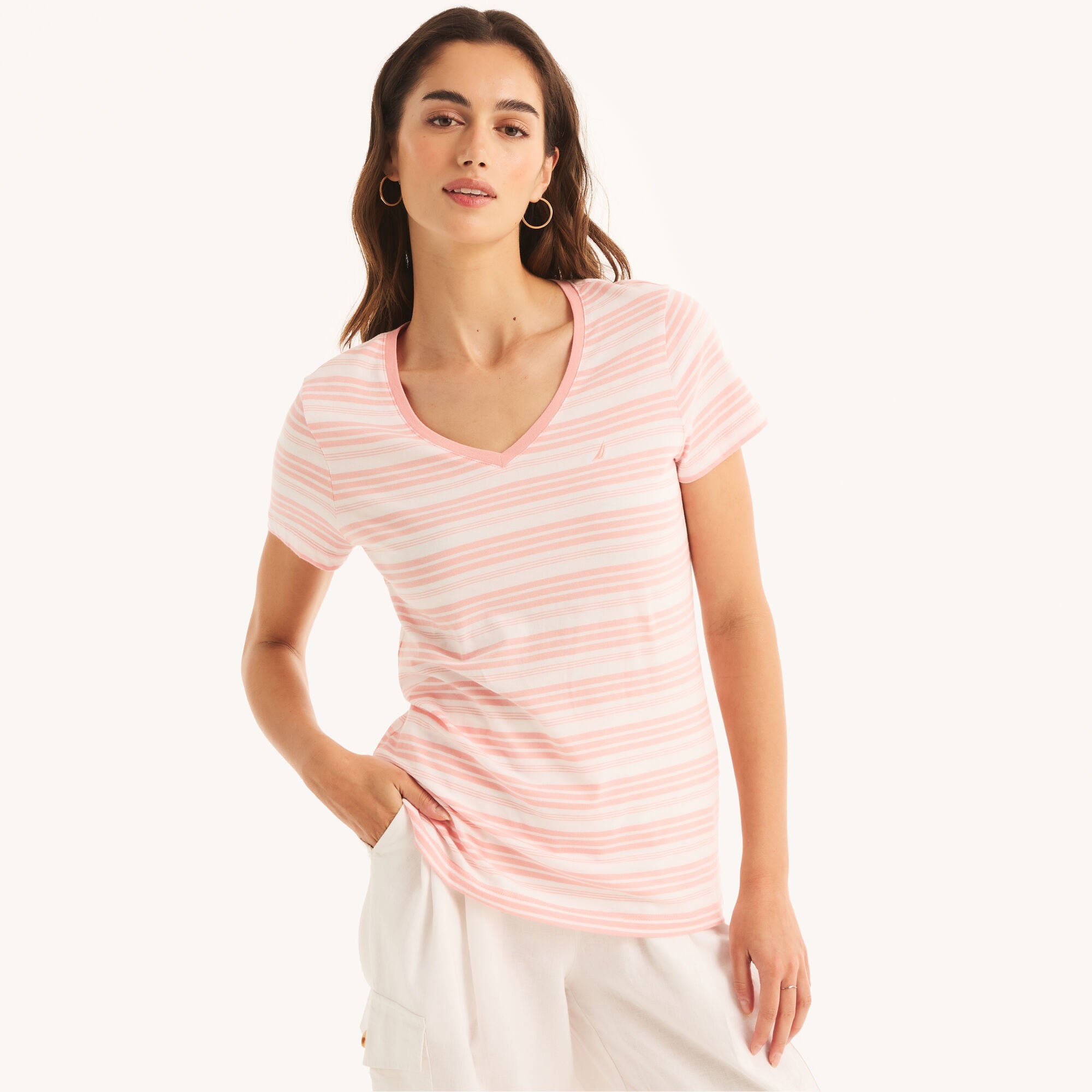 Camiseta de mujer con cuello en V a rayas