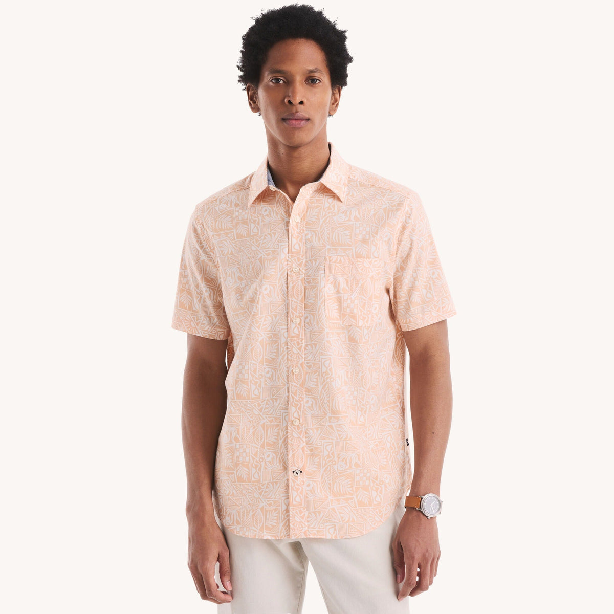 Camisa de hombre de manga corta con estampado