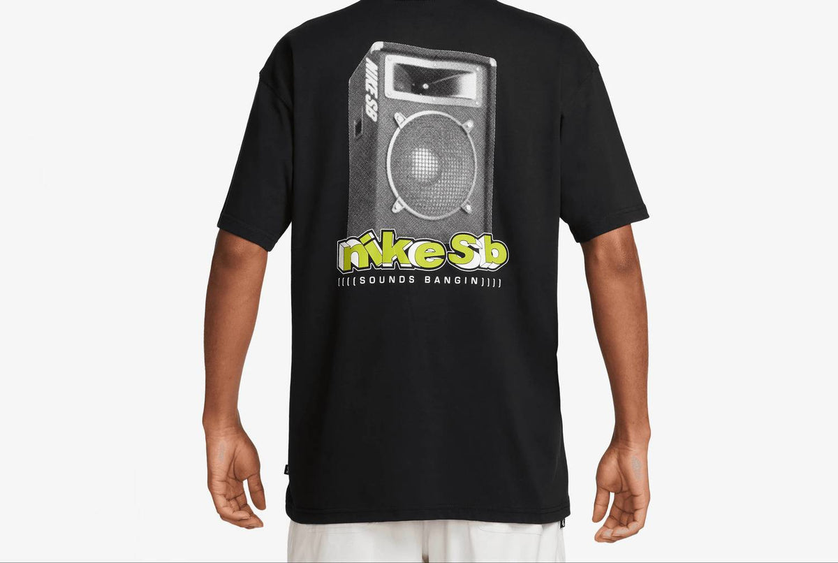Camiseta color negro